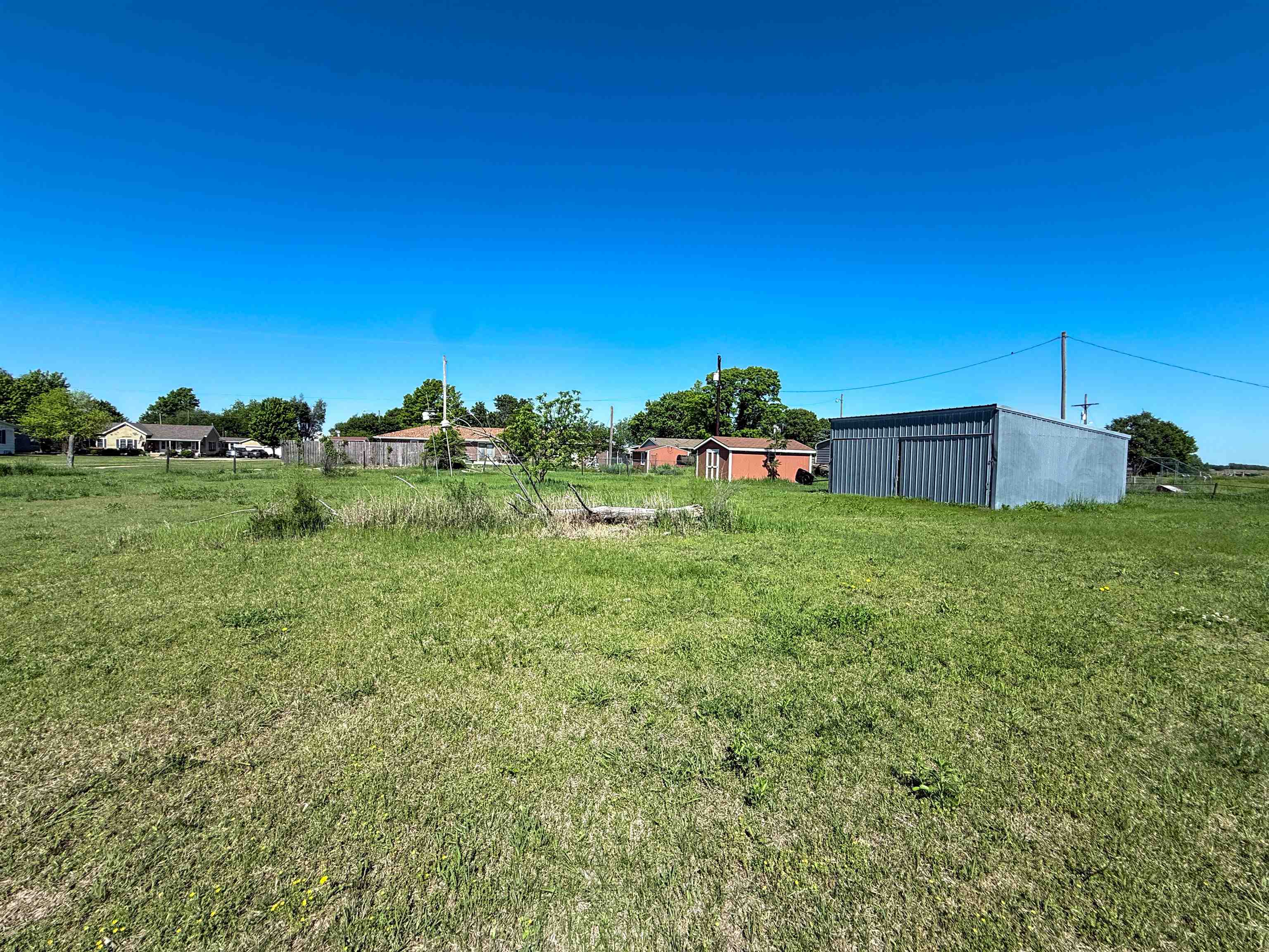 112 Willow Property Photo 27