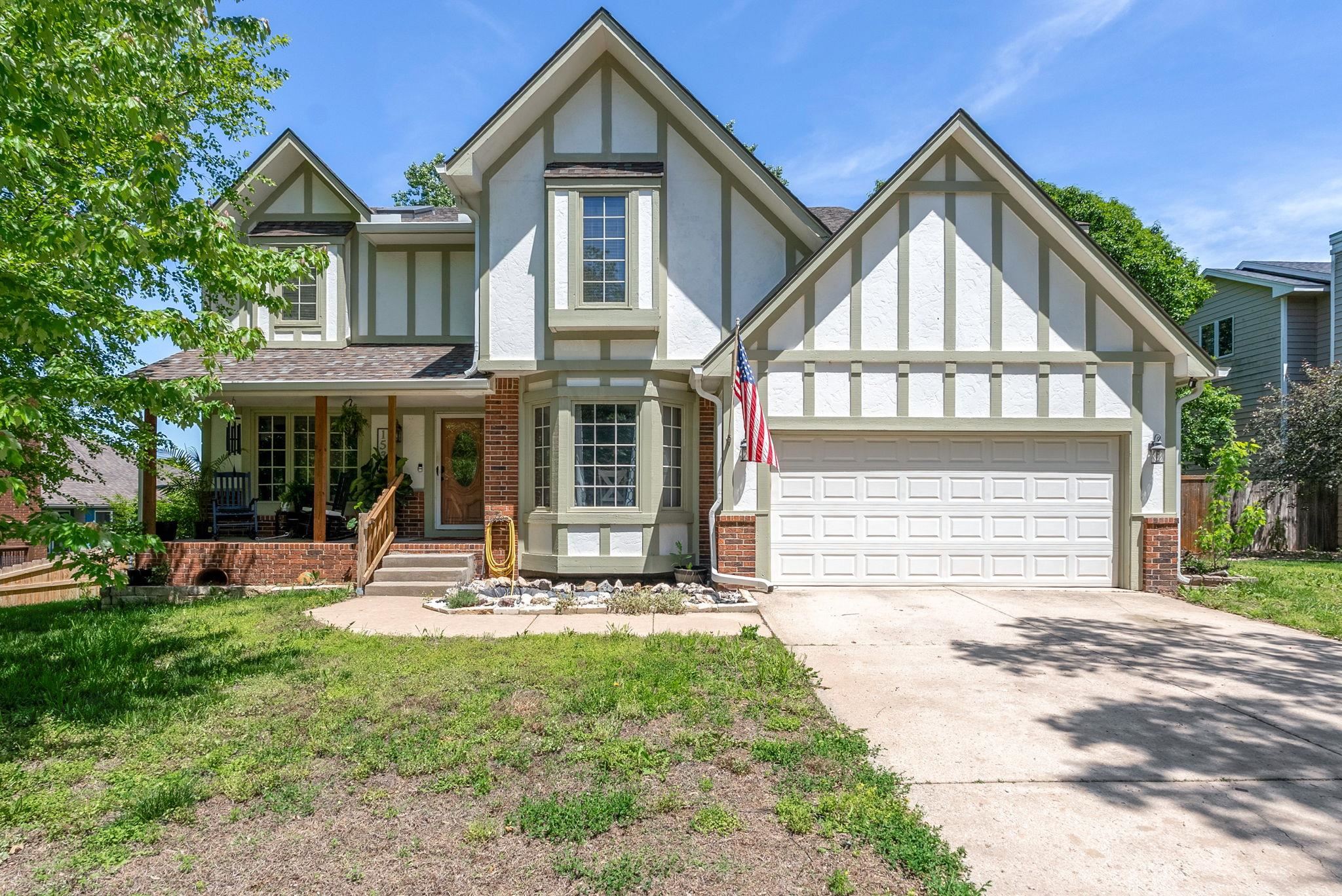 1536 S Creekside Ln Property Photo 1