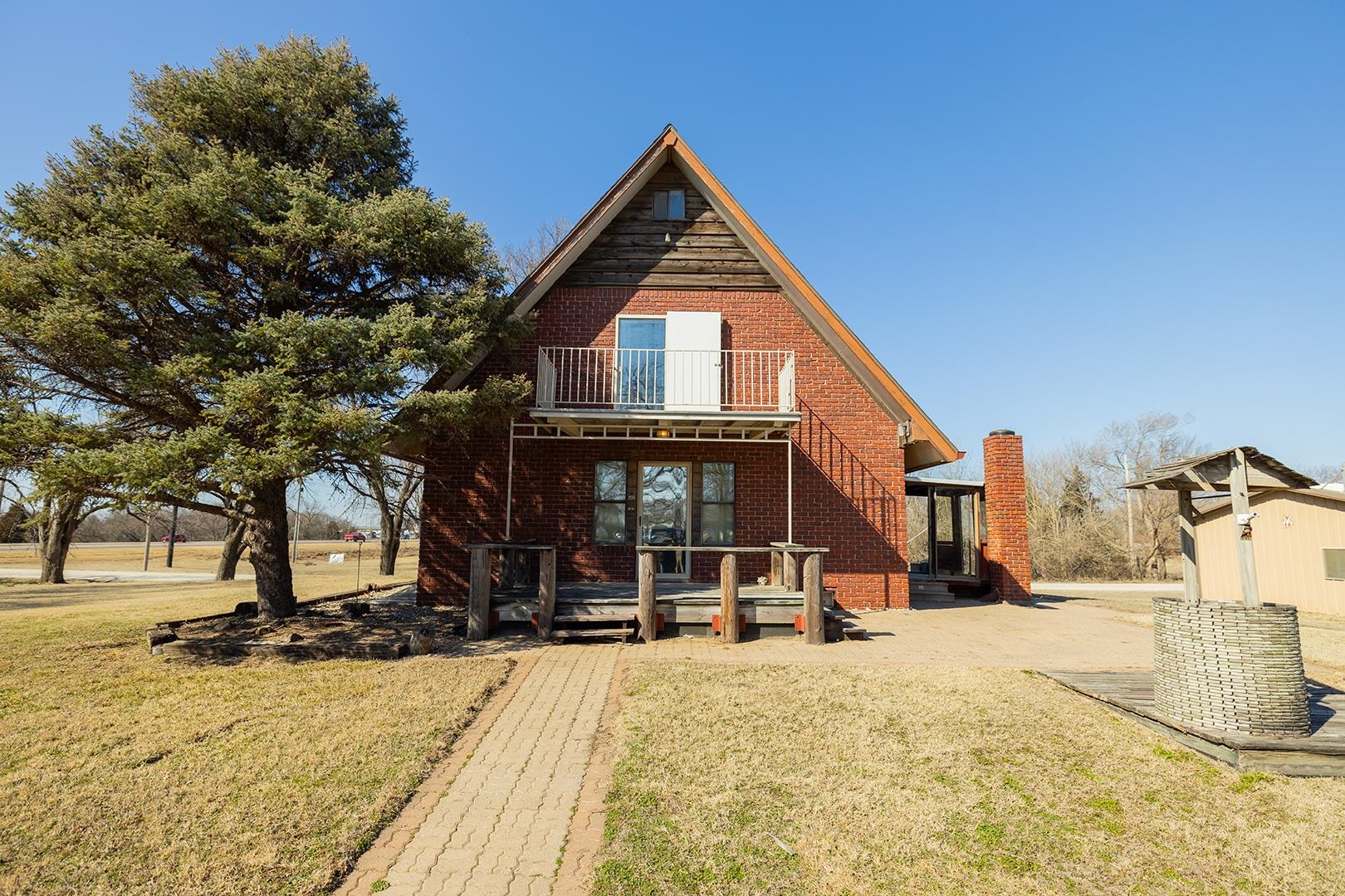 3022 E Highway 54 Property Photo 1
