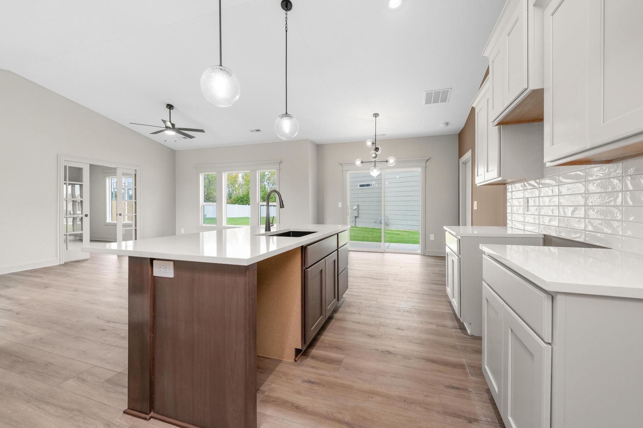 13418 W Jewell St Property Photo 15