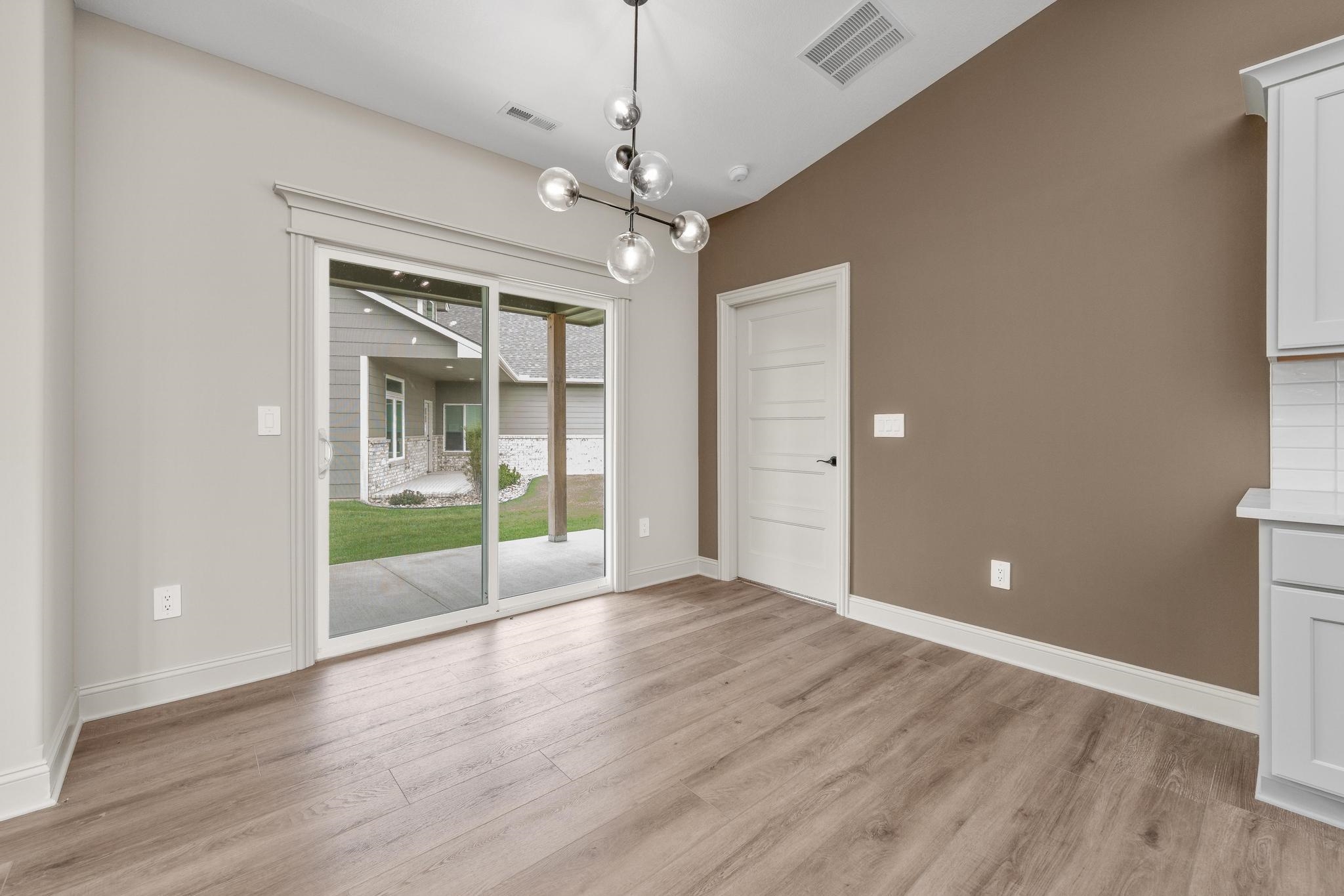 13418 W Jewell St Property Photo 18