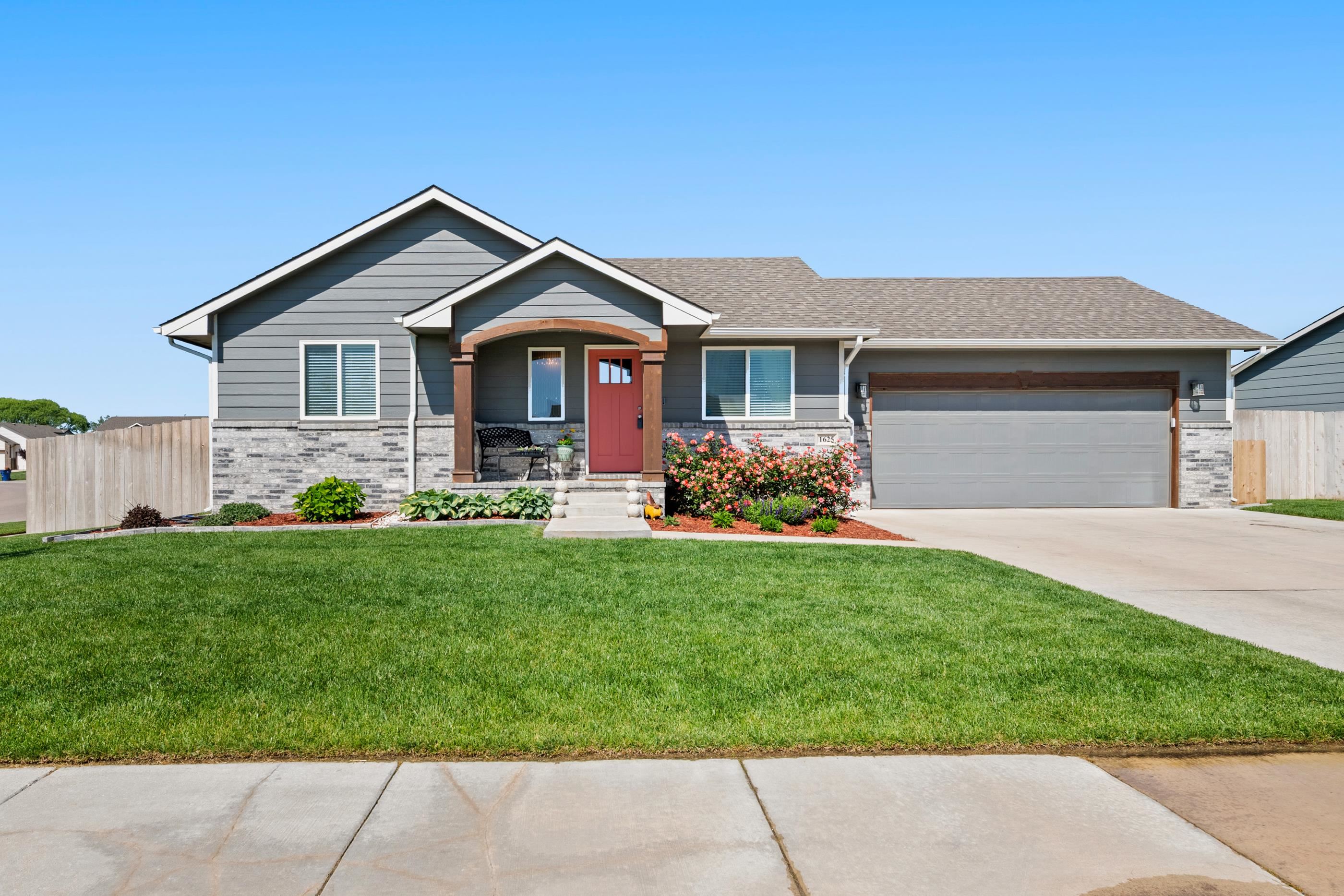 1625 N Bellick Property Photo
