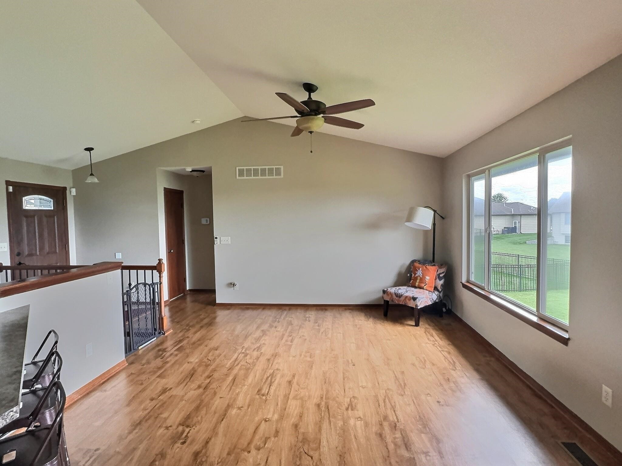 620 Goldspike Property Photo 4