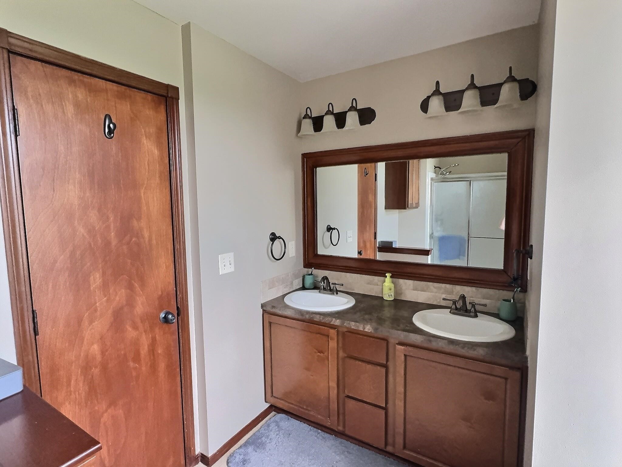 620 Goldspike Property Photo 14