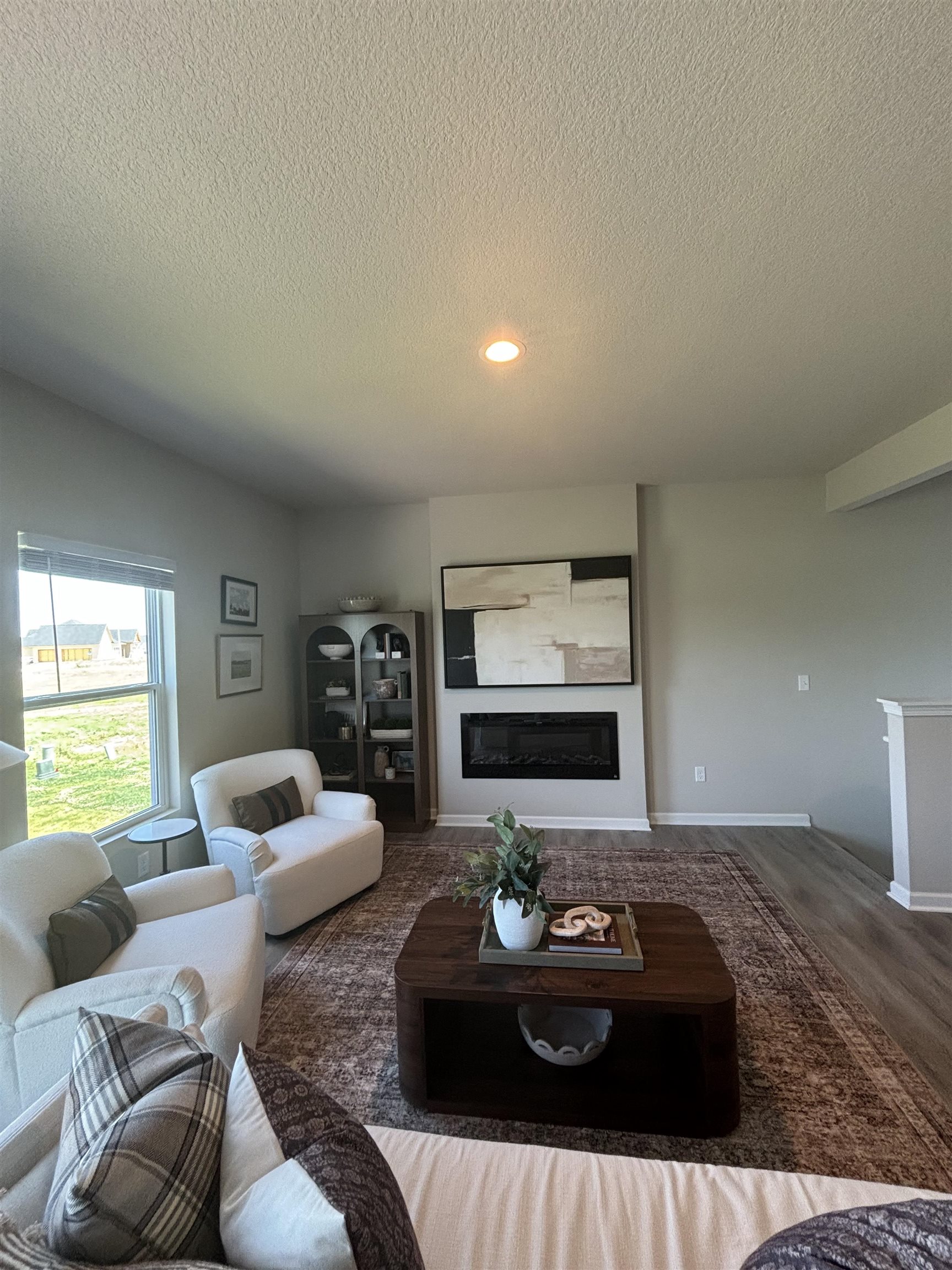 12804 E Equestrian St Property Photo 5