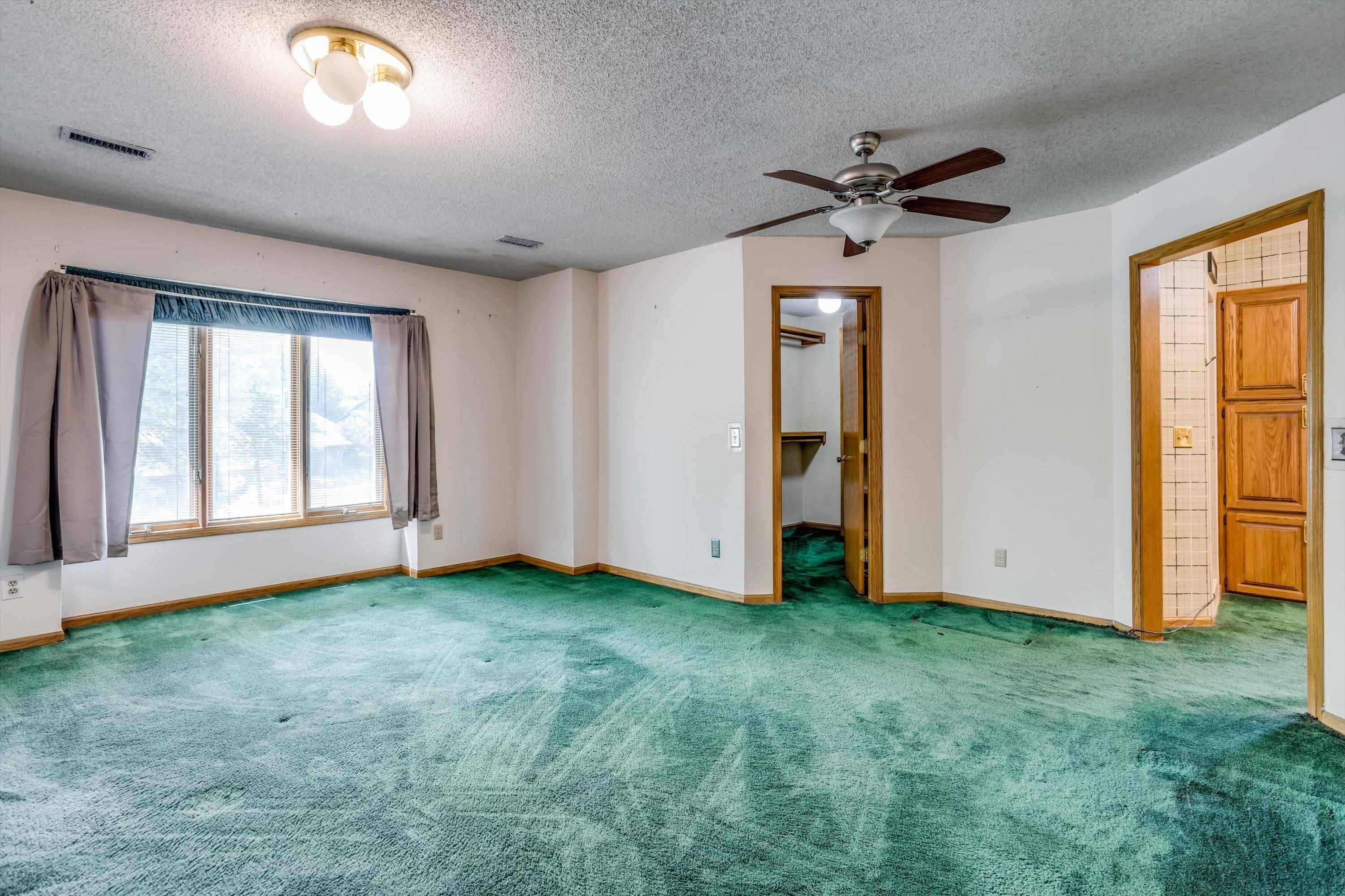 1355 N Cardington St Property Photo 16