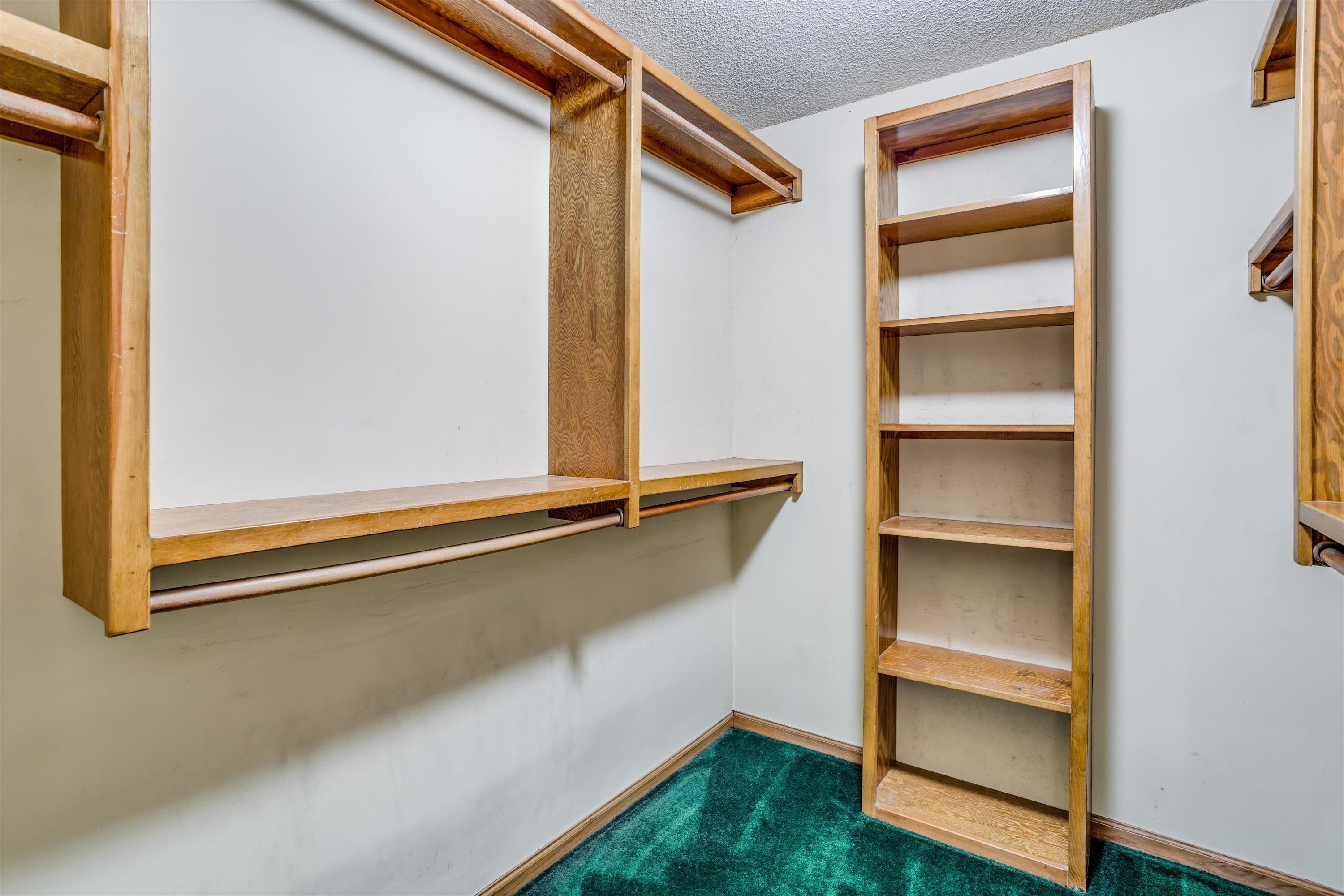 1355 N Cardington St Property Photo 17