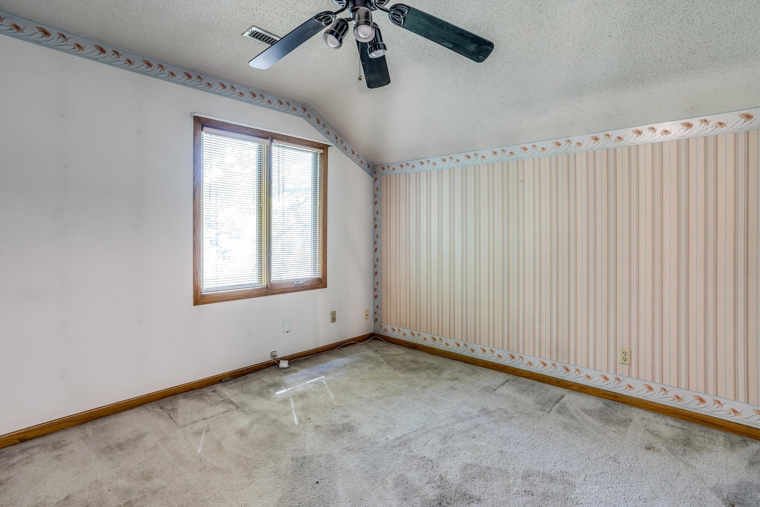 1355 N Cardington St Property Photo 20