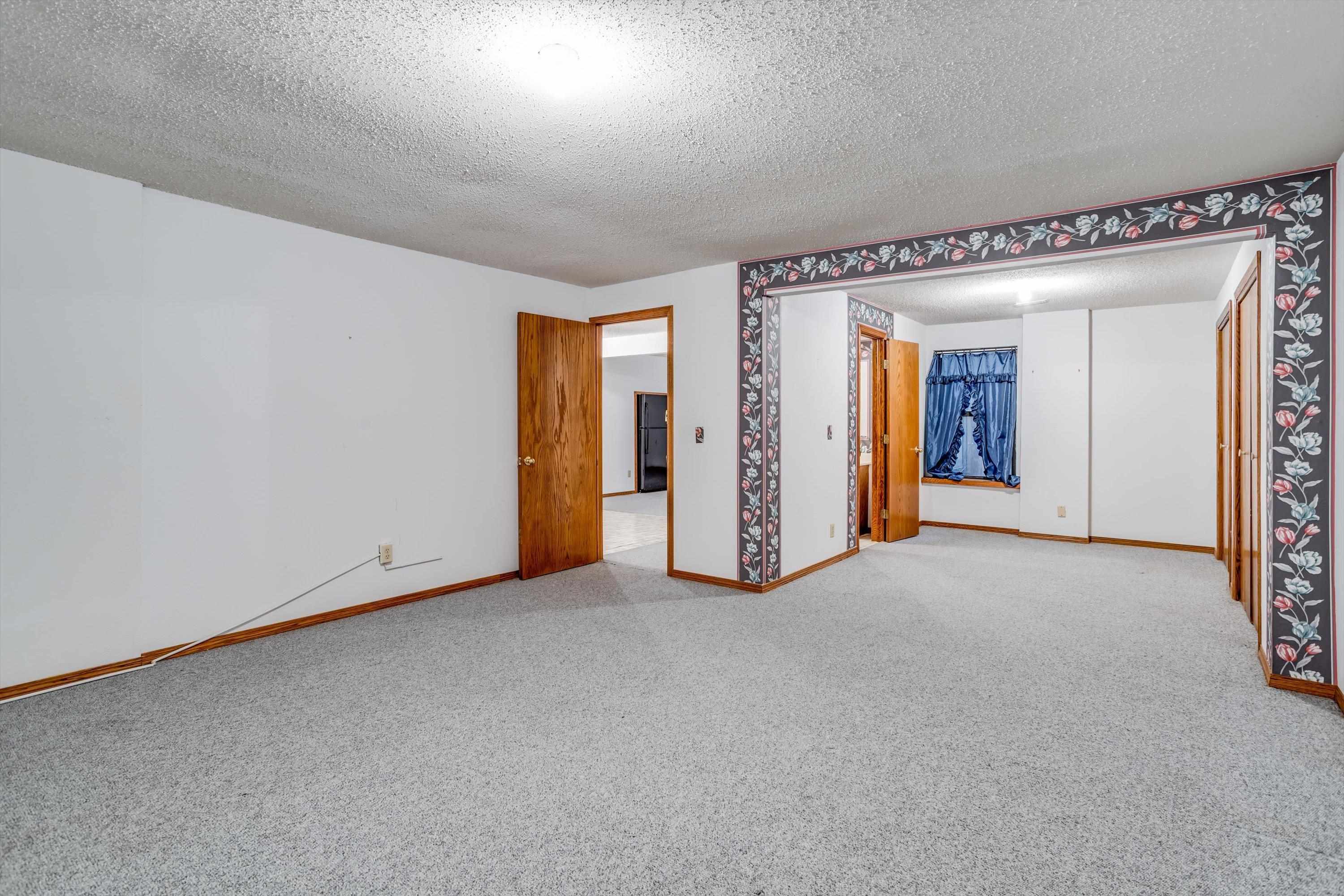1355 N Cardington St Property Photo 25