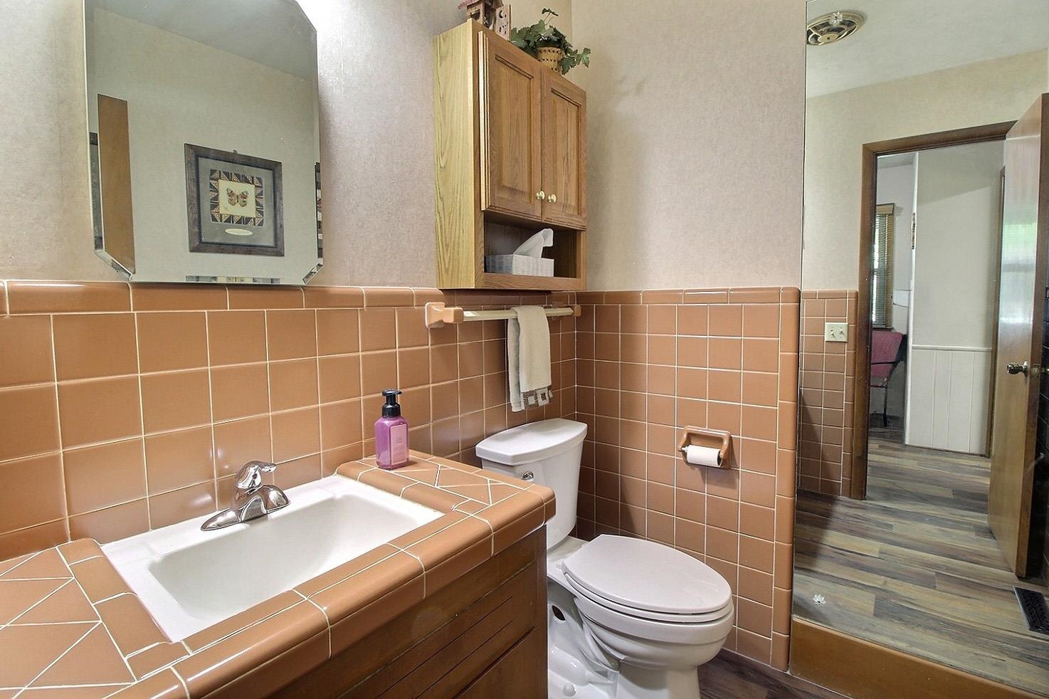 9711 W Par Ln Property Photo 16