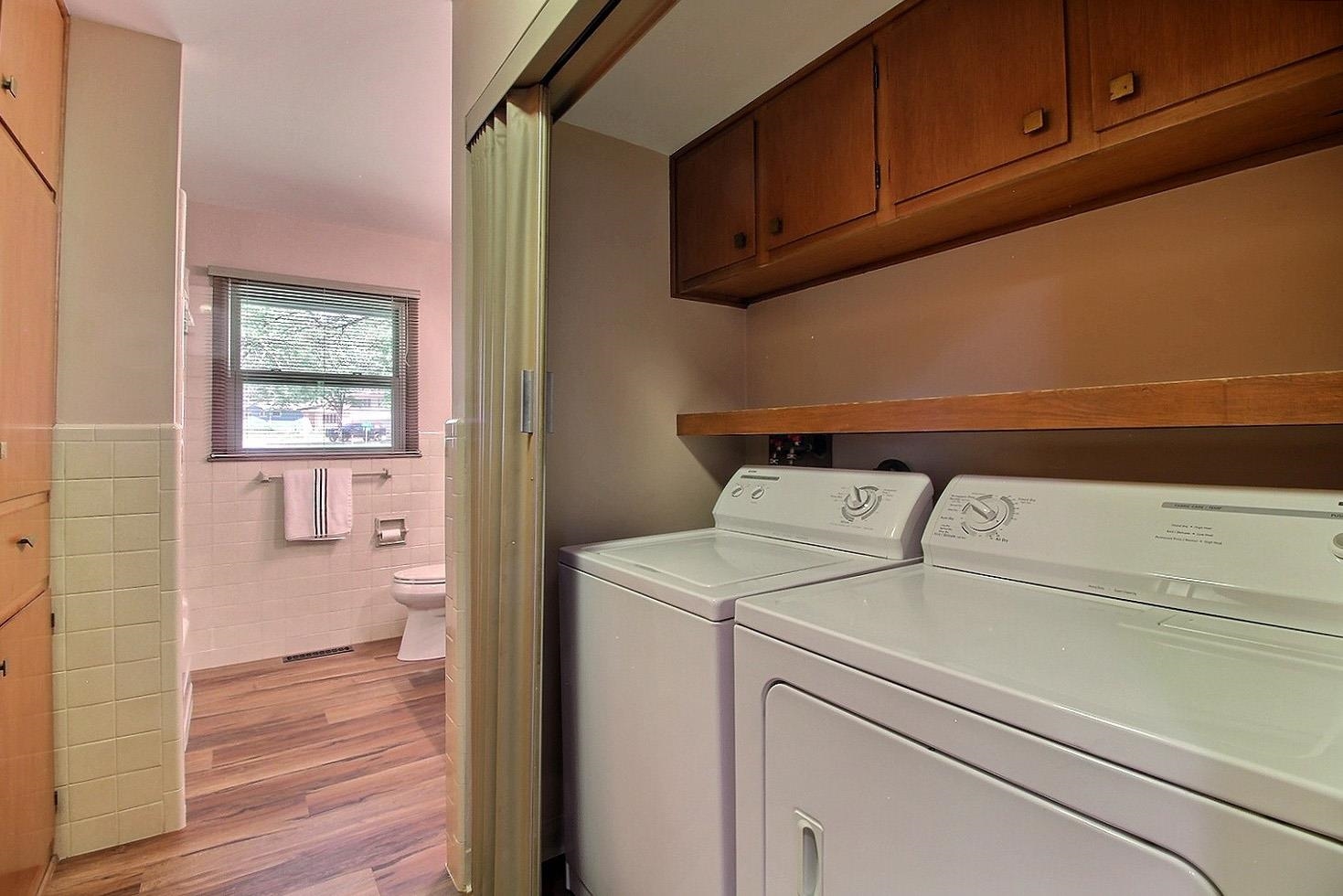 9711 W Par Ln Property Photo 28