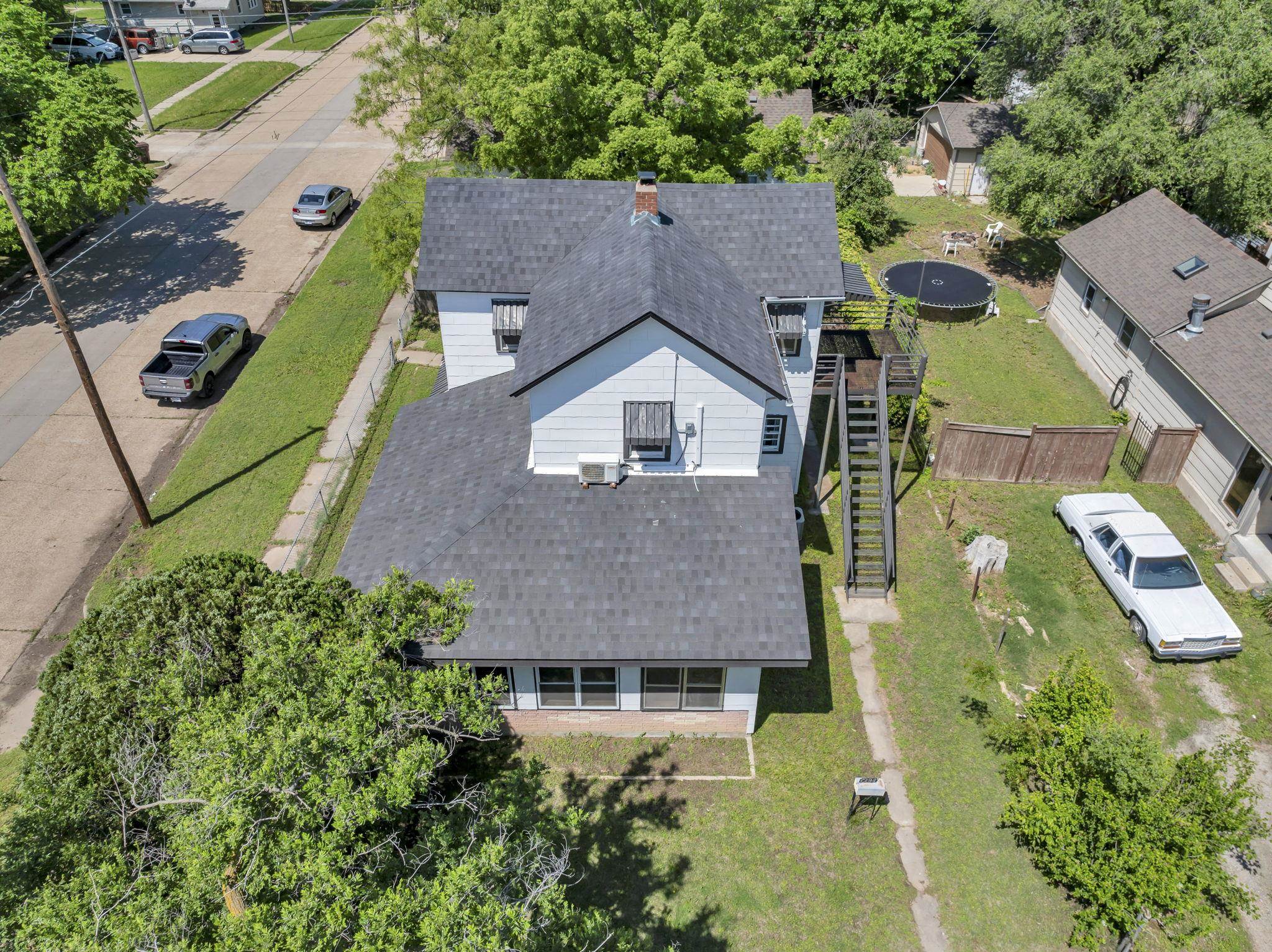 729 & 729 1/2 S Martinson St Property Photo 29