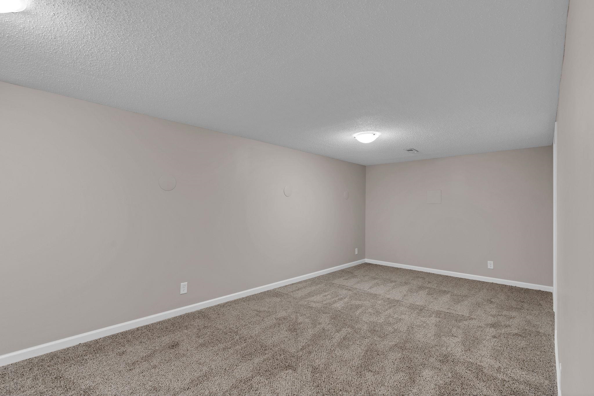 2640 N Holyoke St. Property Photo 23