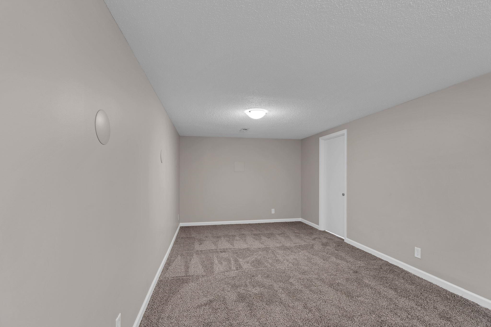 2640 N Holyoke St. Property Photo 24