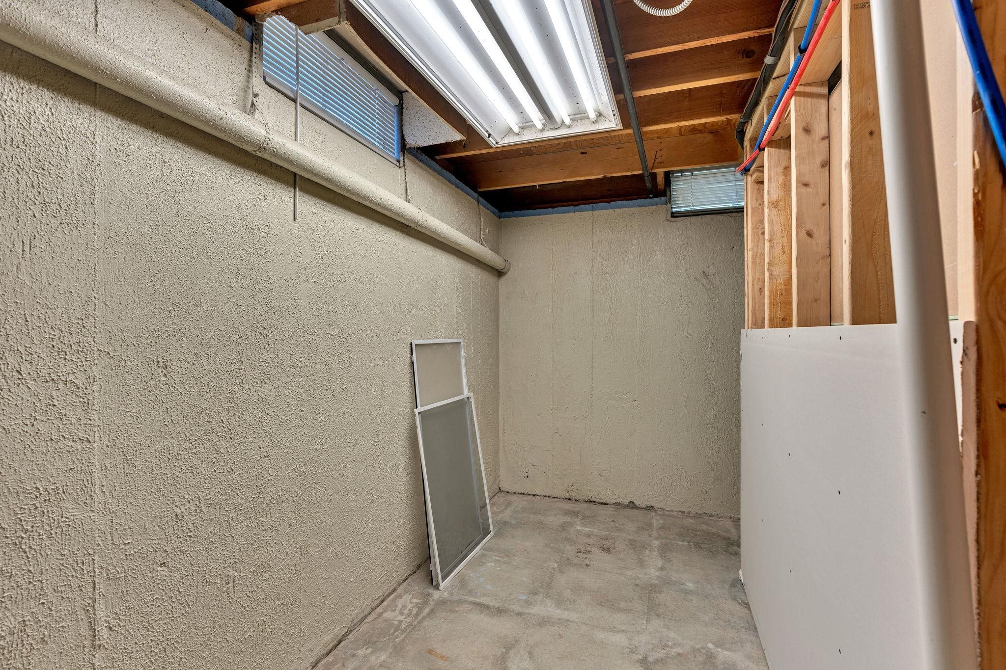 2640 N Holyoke St. Property Photo 29