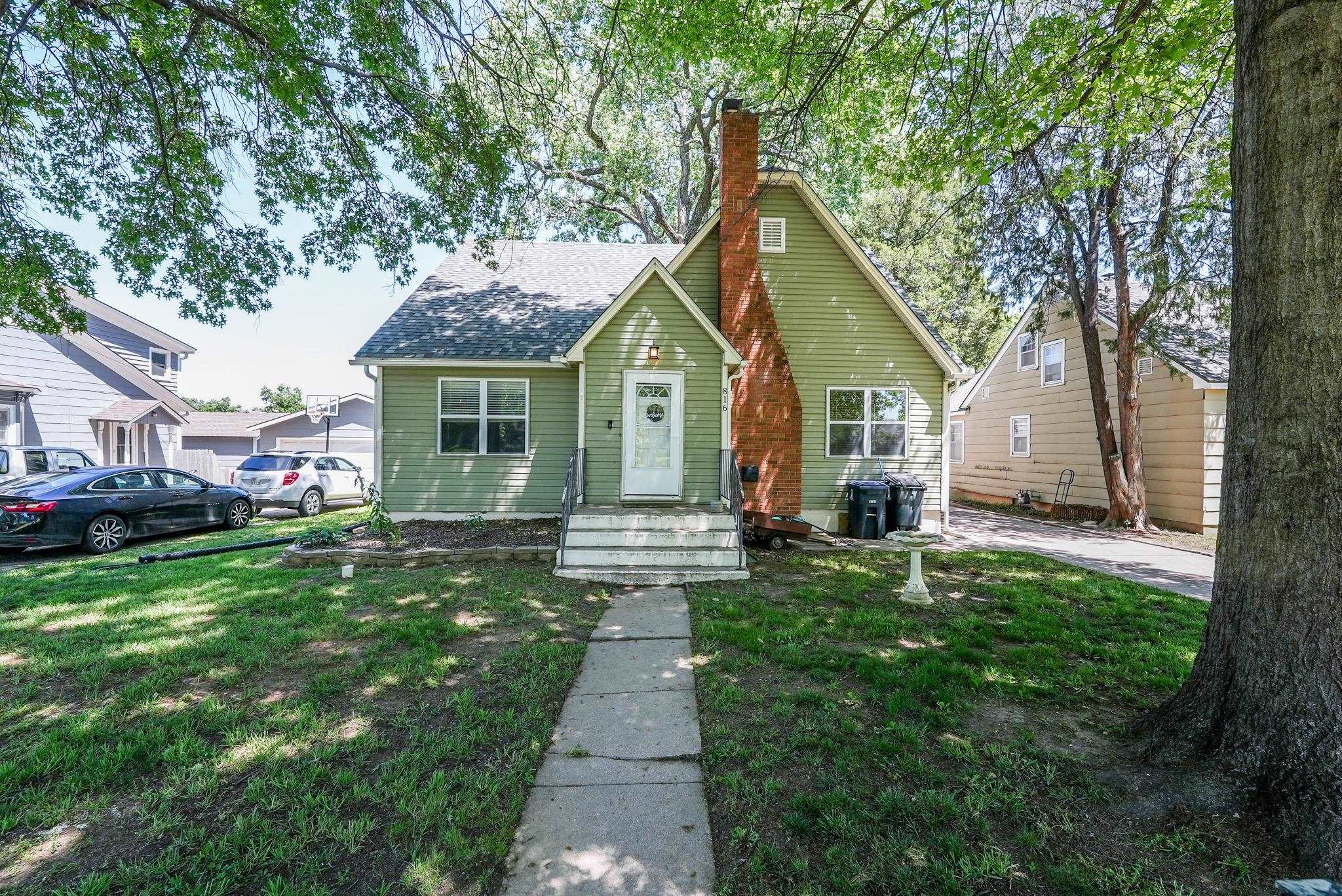 816 S Denver St Property Photo 1