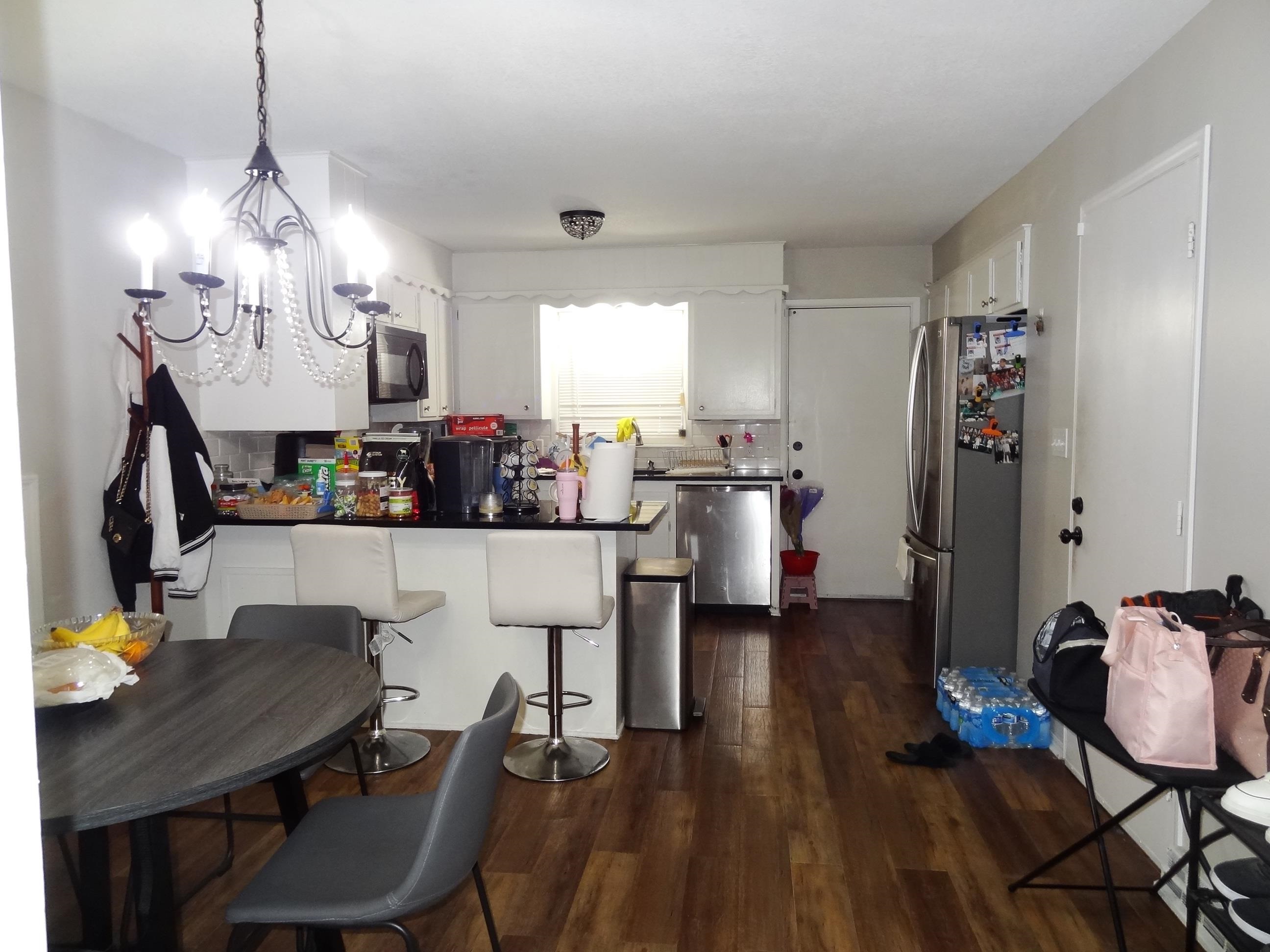 1009 S Dalton Property Photo 10