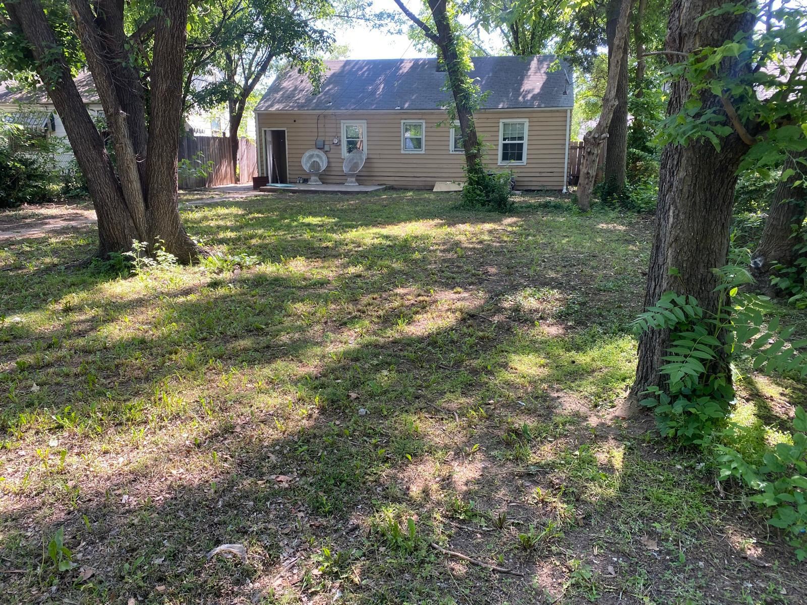 1243 N Dellrose Ave. Property Photo 15