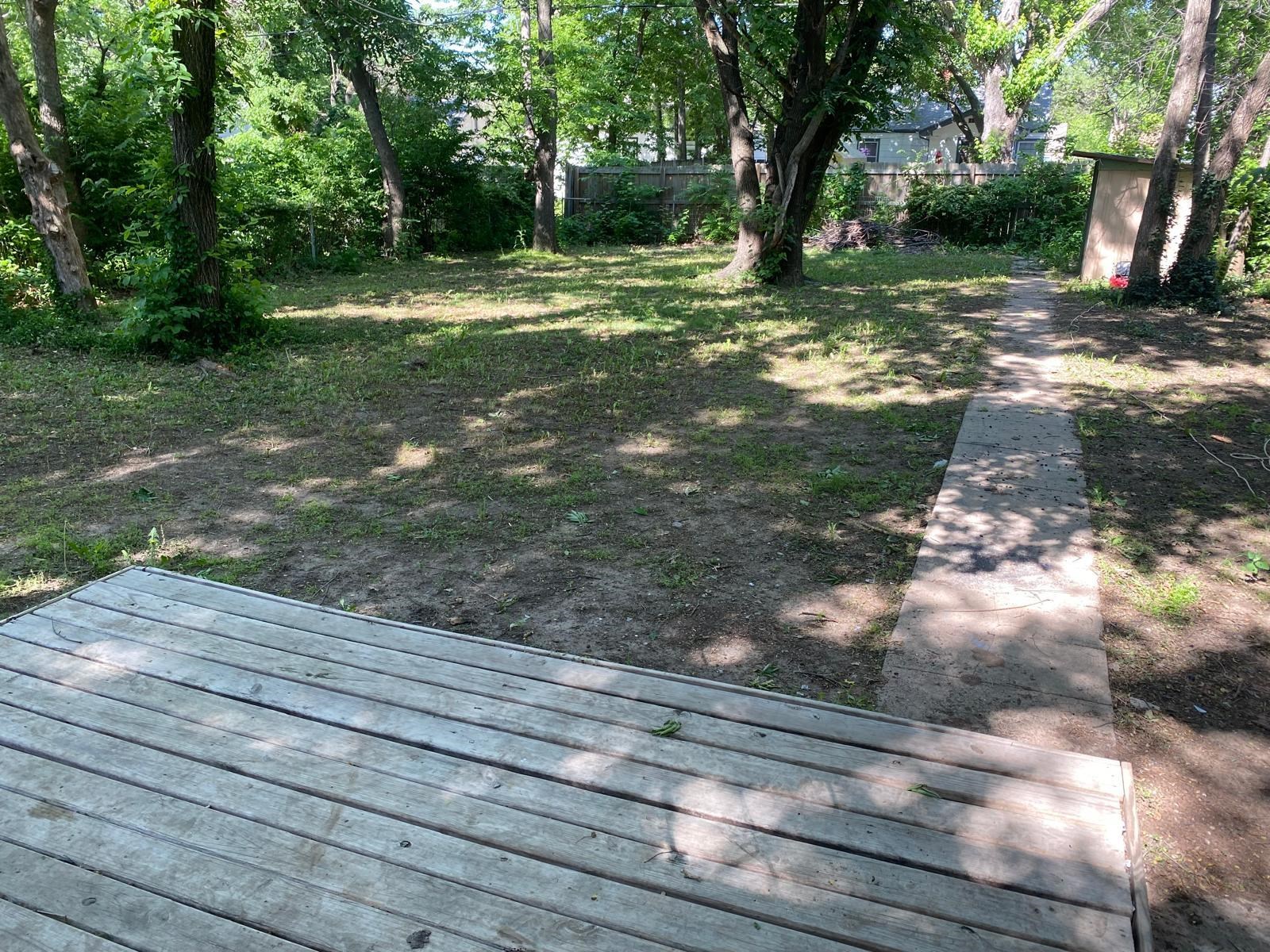1243 N Dellrose Ave. Property Photo 16