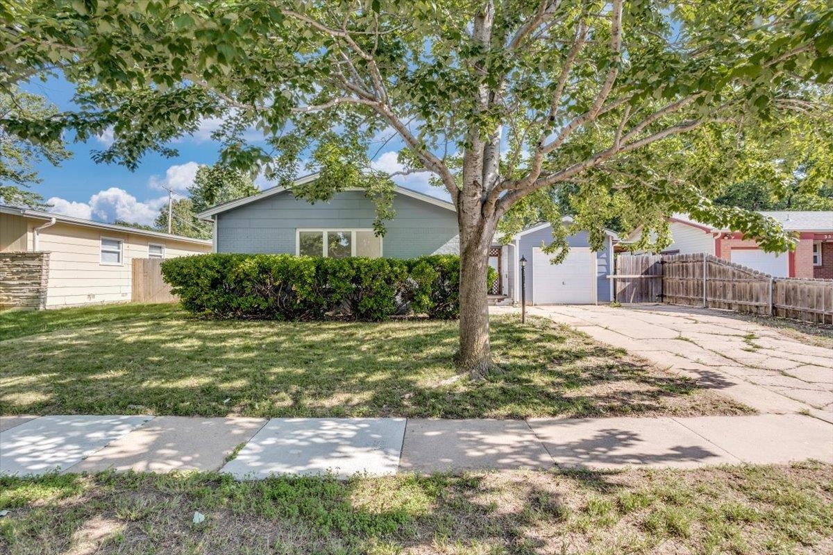 3526 W Del Sienno St Property Photo 1