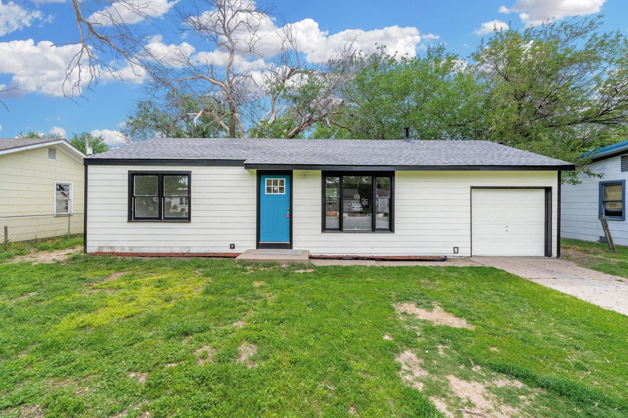 4563 S Handley Ave Property Photo 1