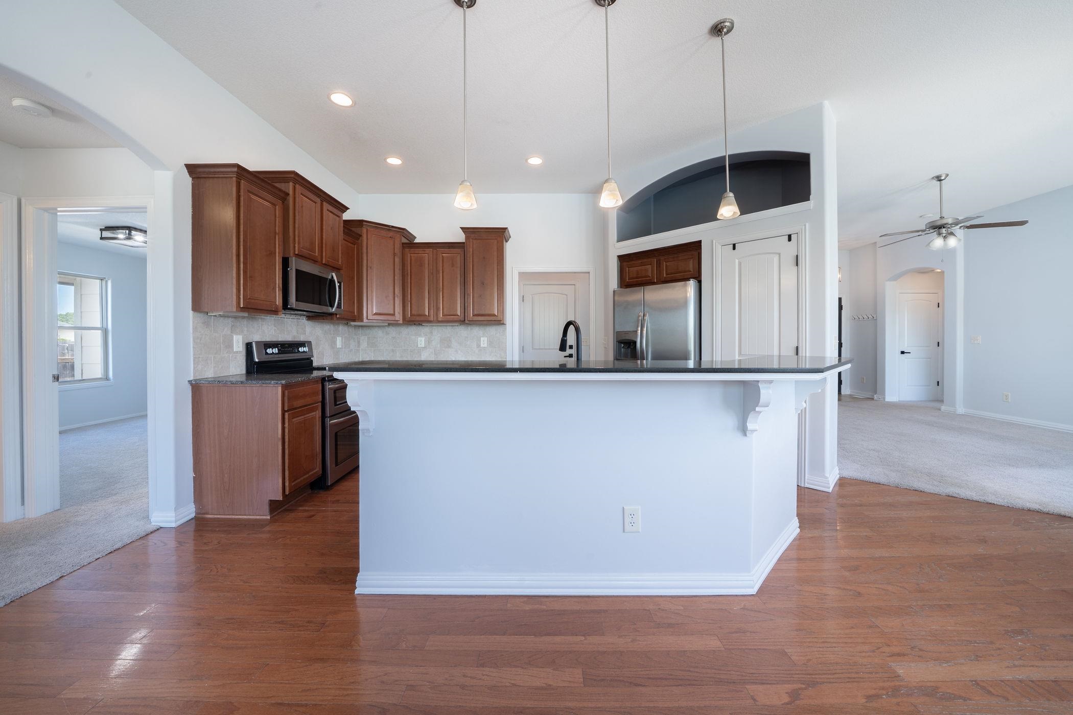 14011 E Watson St Property Photo 9