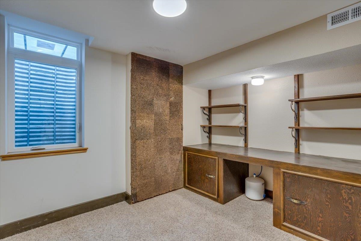9701 W Harvest Ln Property Photo 32