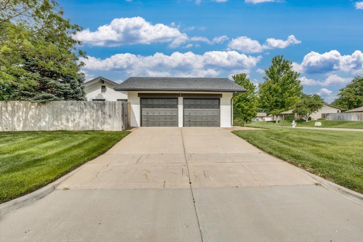9701 W Harvest Ln Property Photo 34