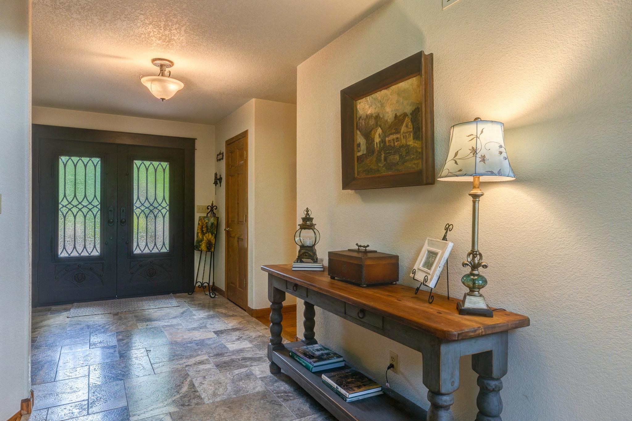 2457 Haven Dr. Property Photo 6
