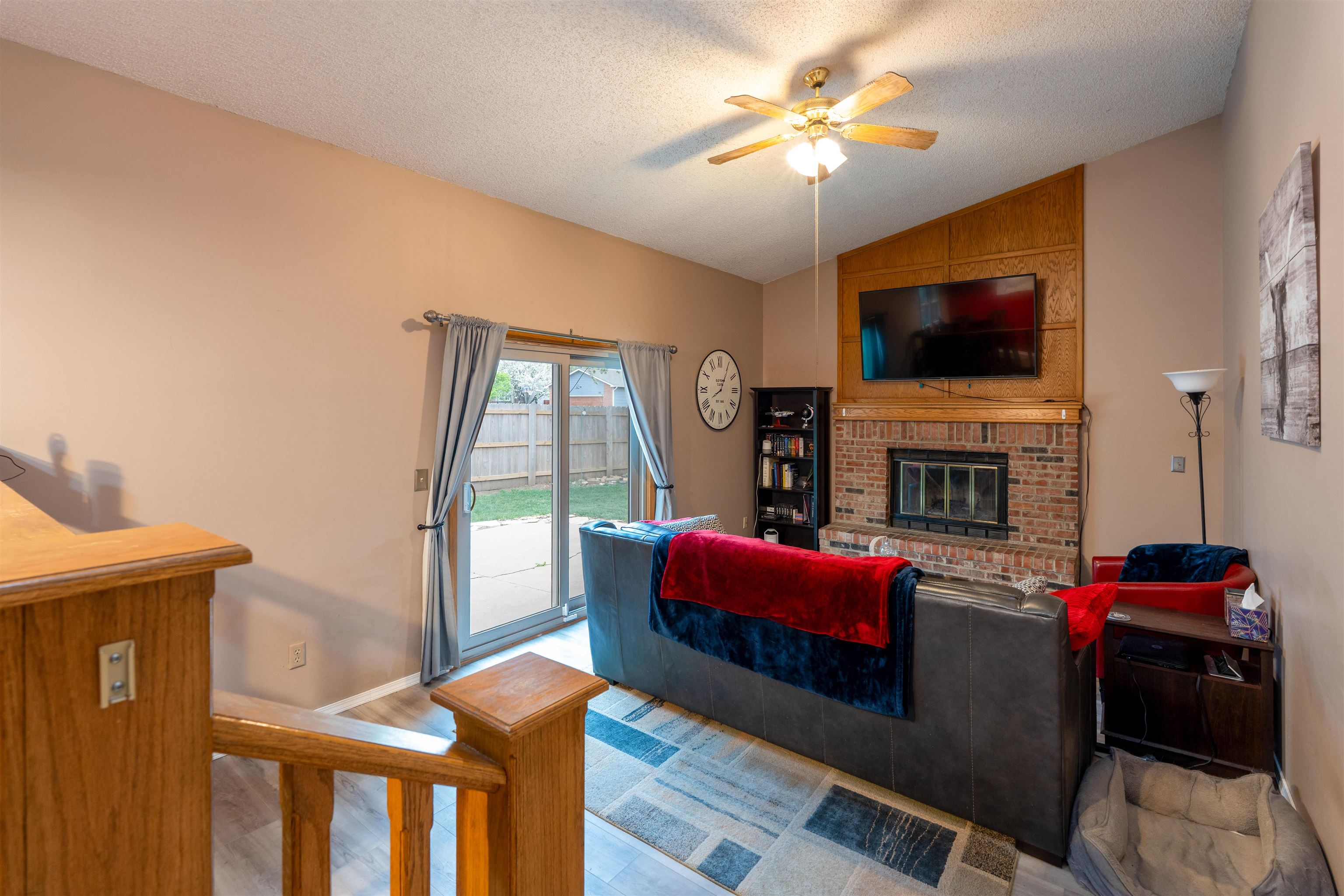 1812 N Cheryl Pl Property Photo 2