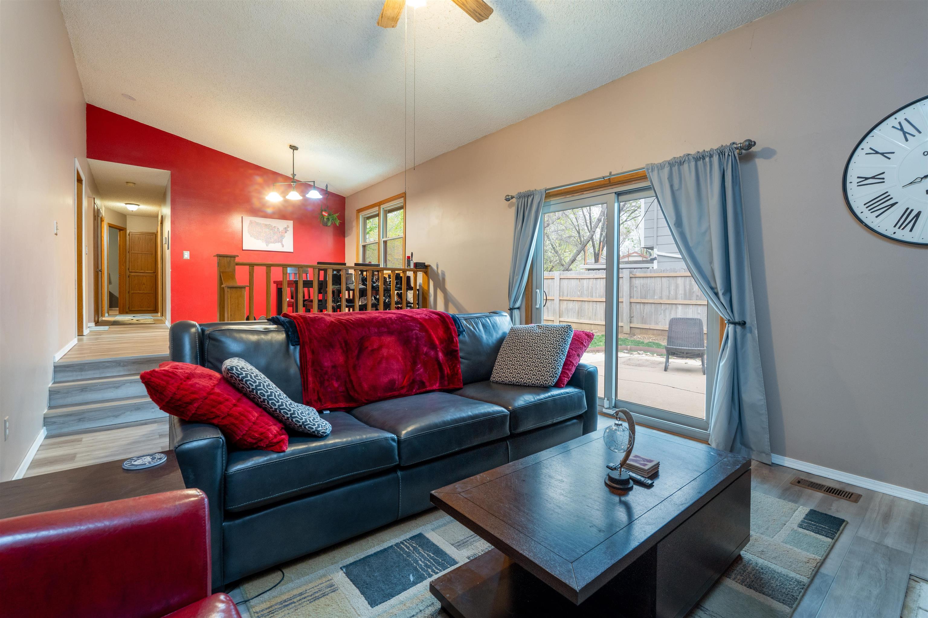 1812 N Cheryl Pl Property Photo 4