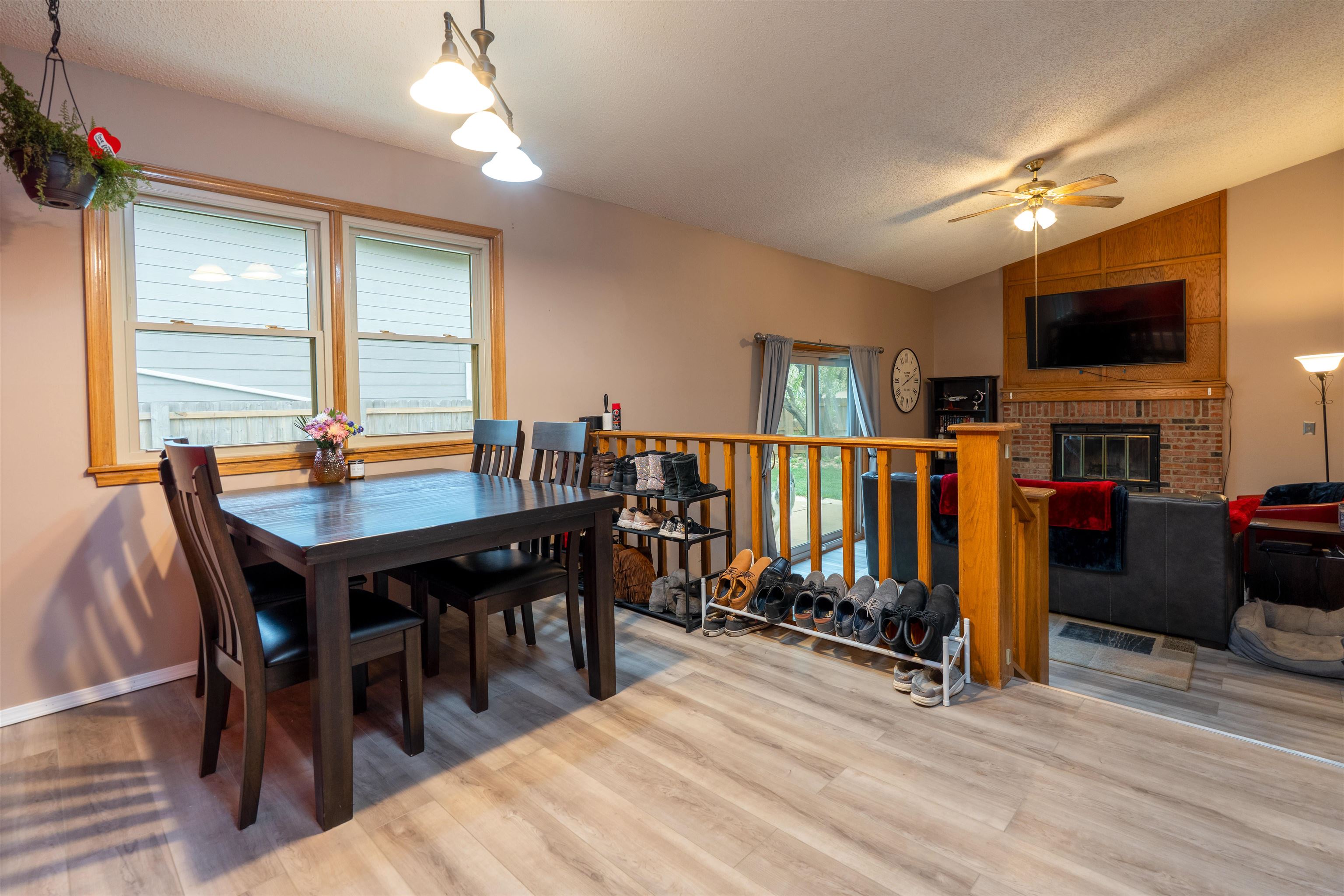 1812 N Cheryl Pl Property Photo 5