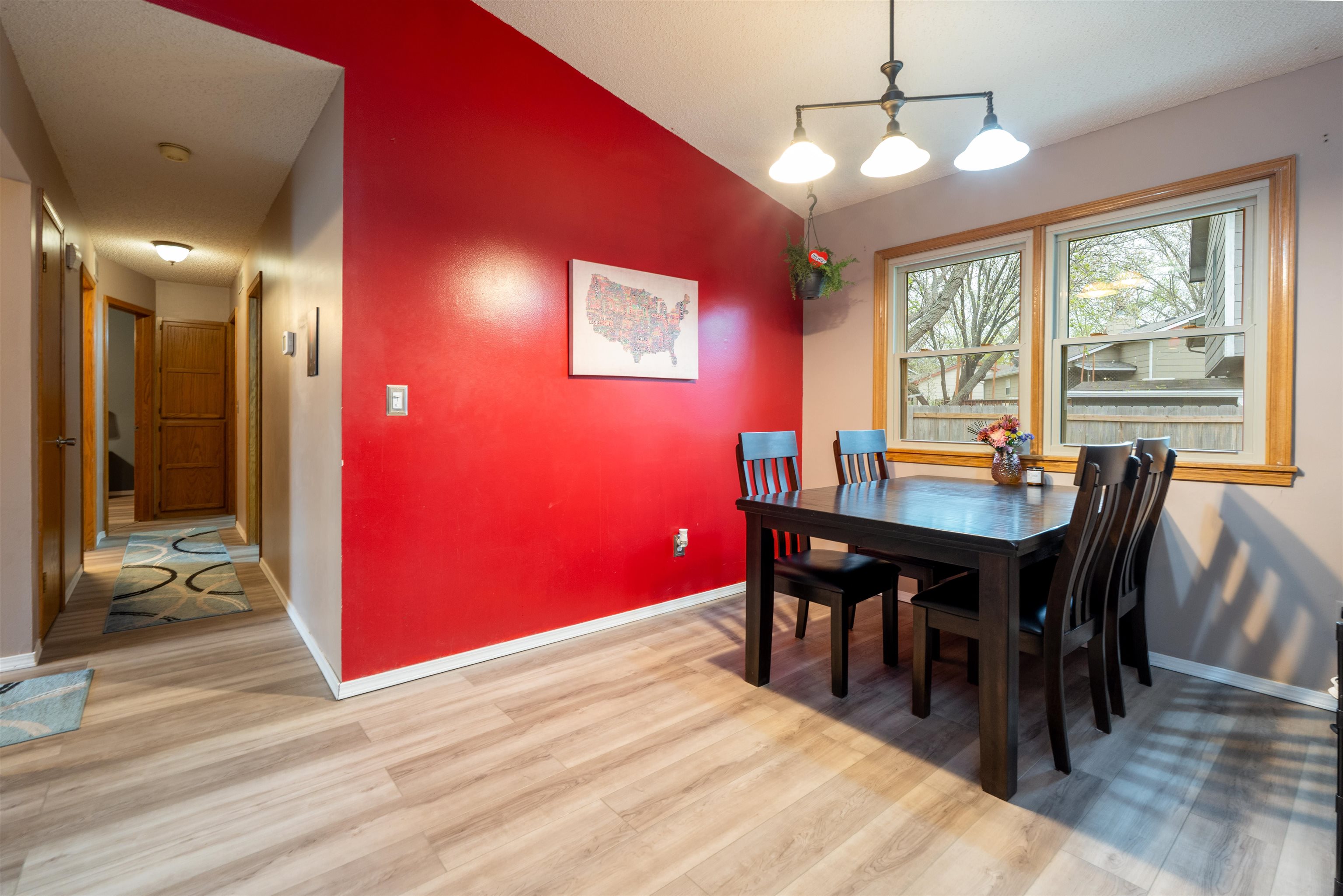 1812 N Cheryl Pl Property Photo 6