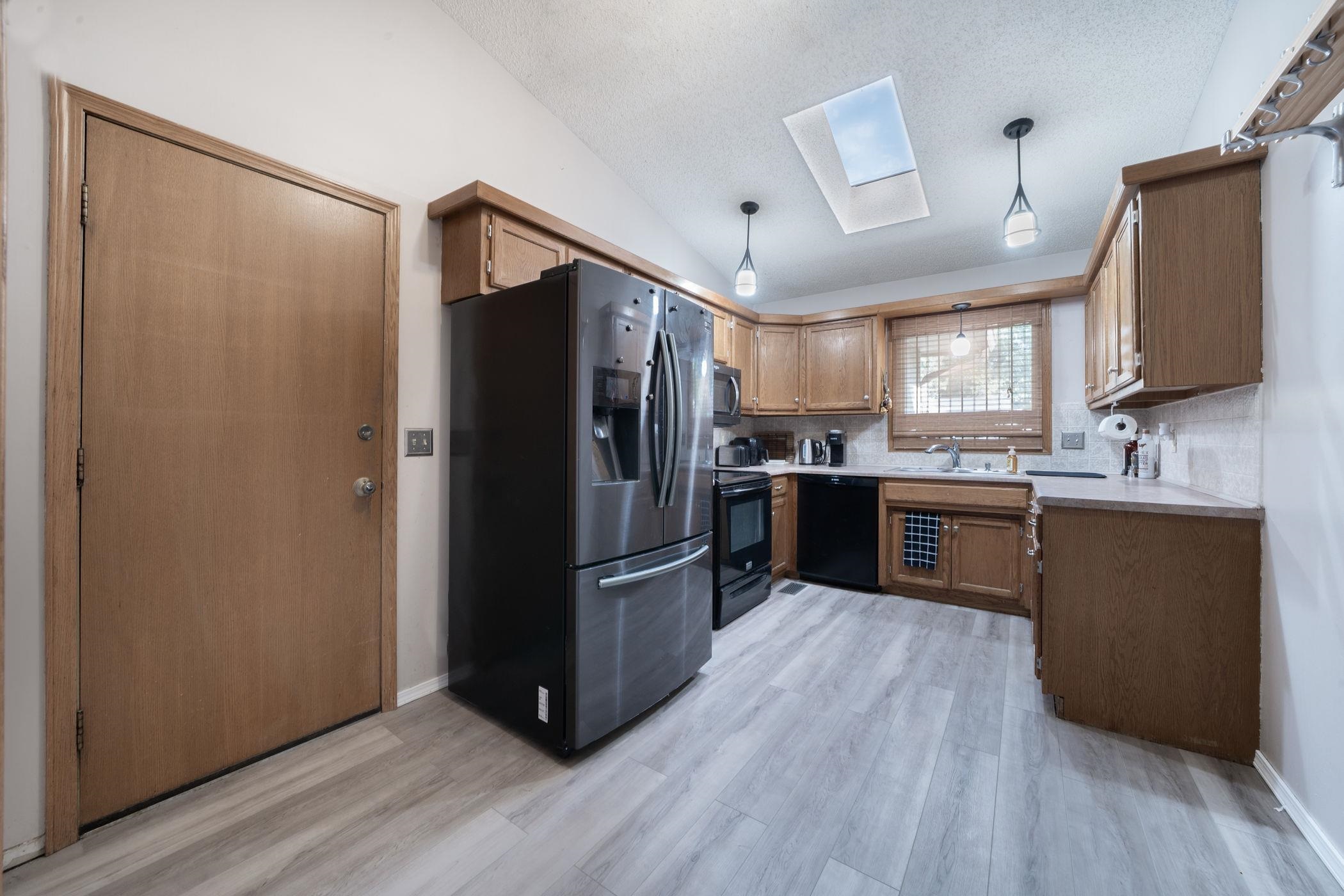 1812 N Cheryl Pl Property Photo 7