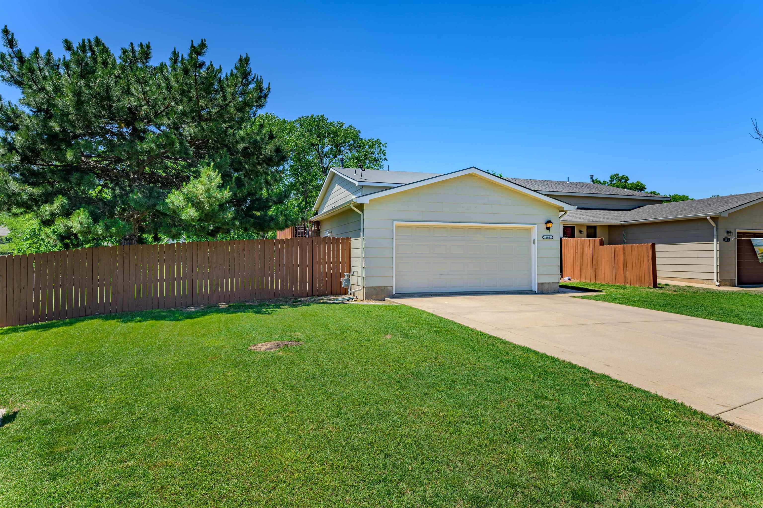 105 N Osage Rd Property Photo