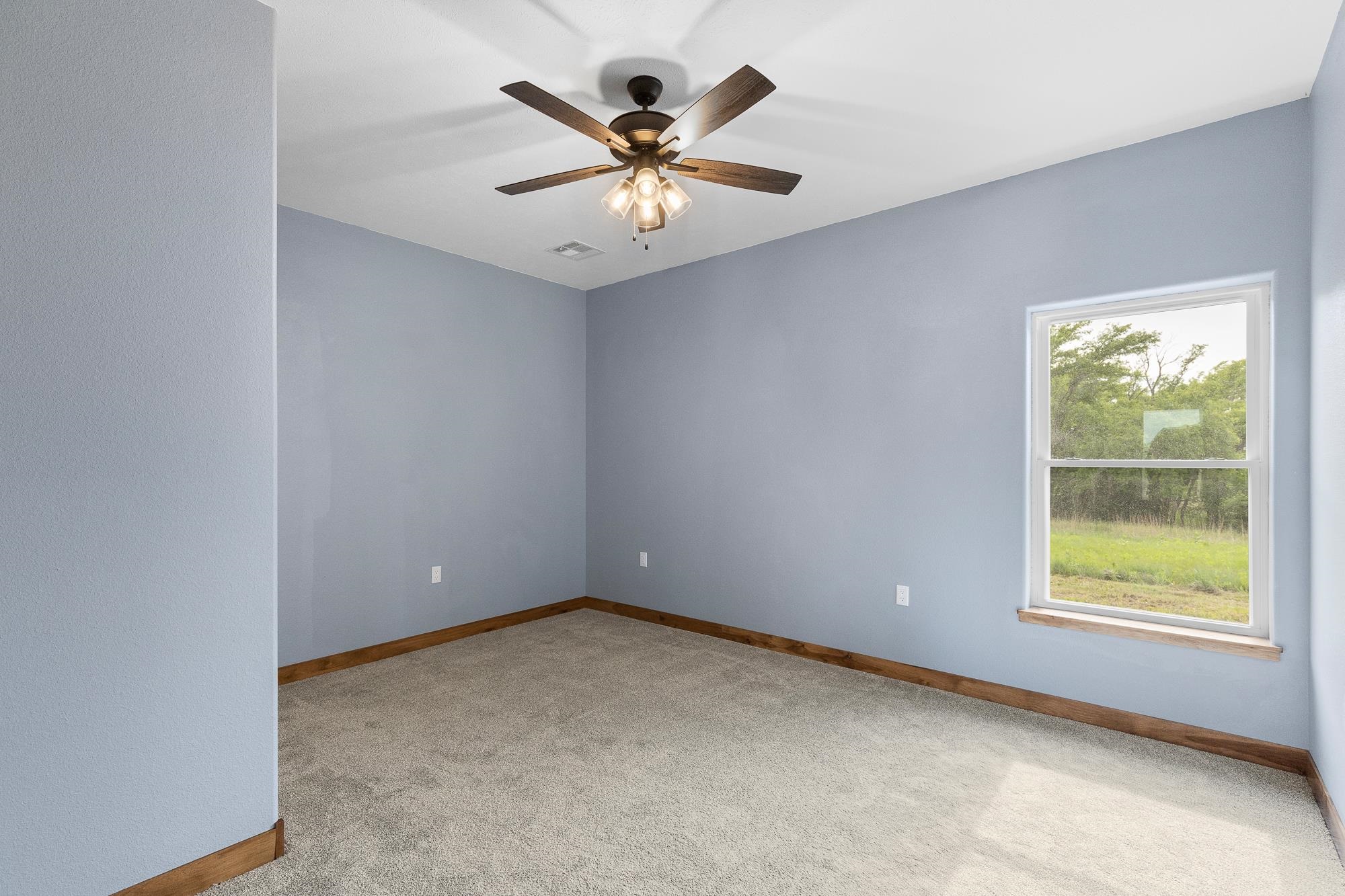 2592 Ne 10 St Property Photo 25