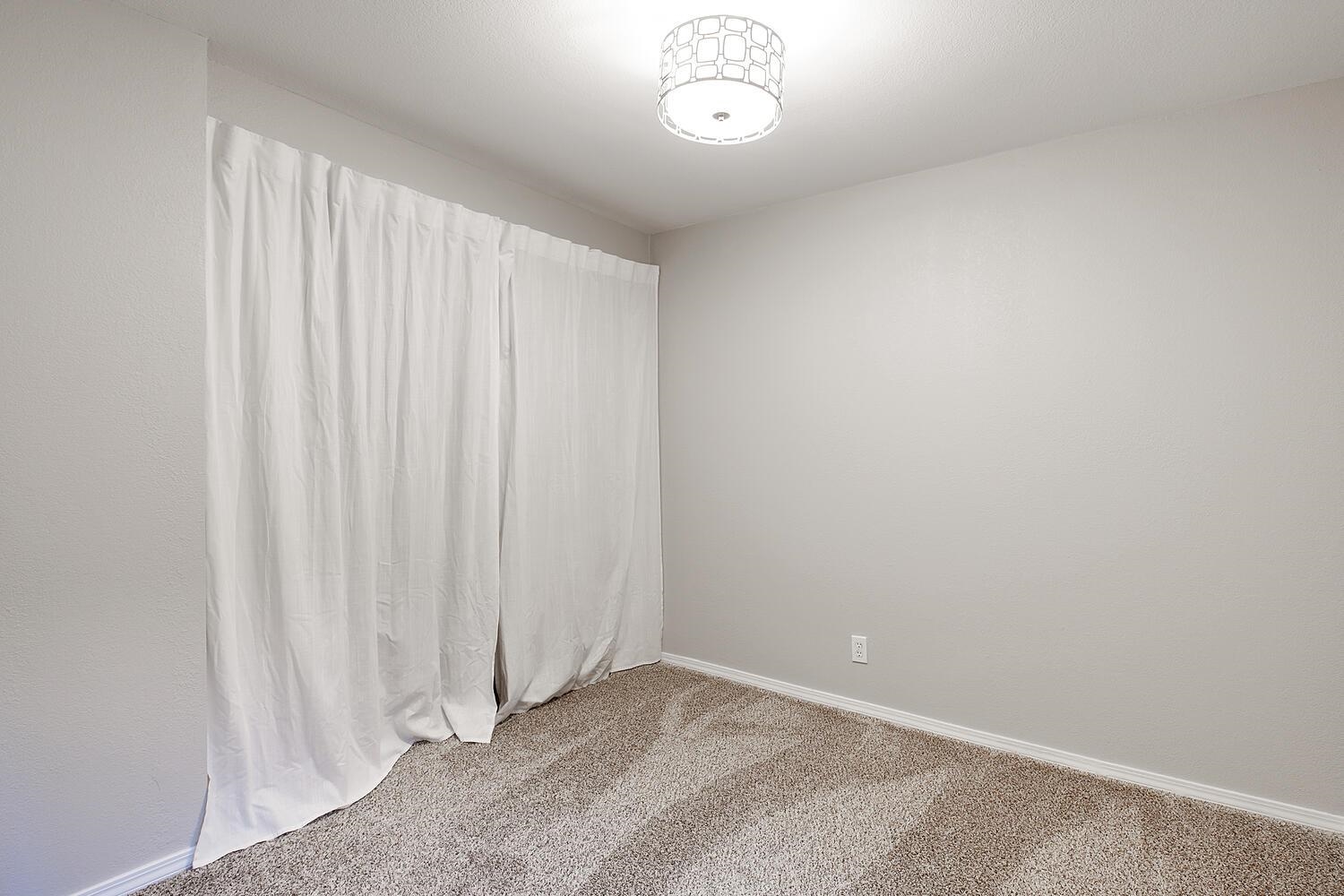 200 W Autumn Blaze St Property Photo 26