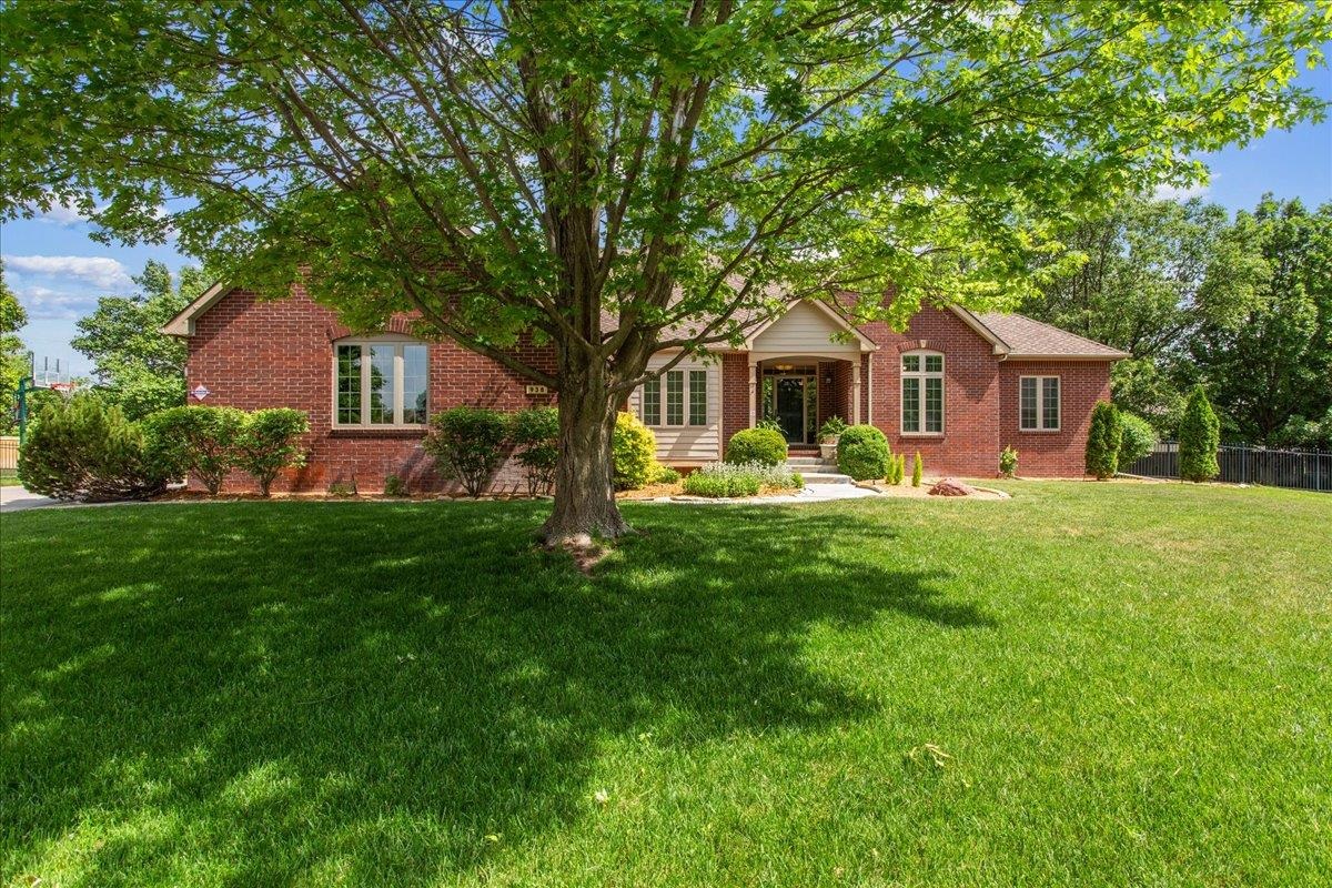 938 N Preserve Ct Property Image