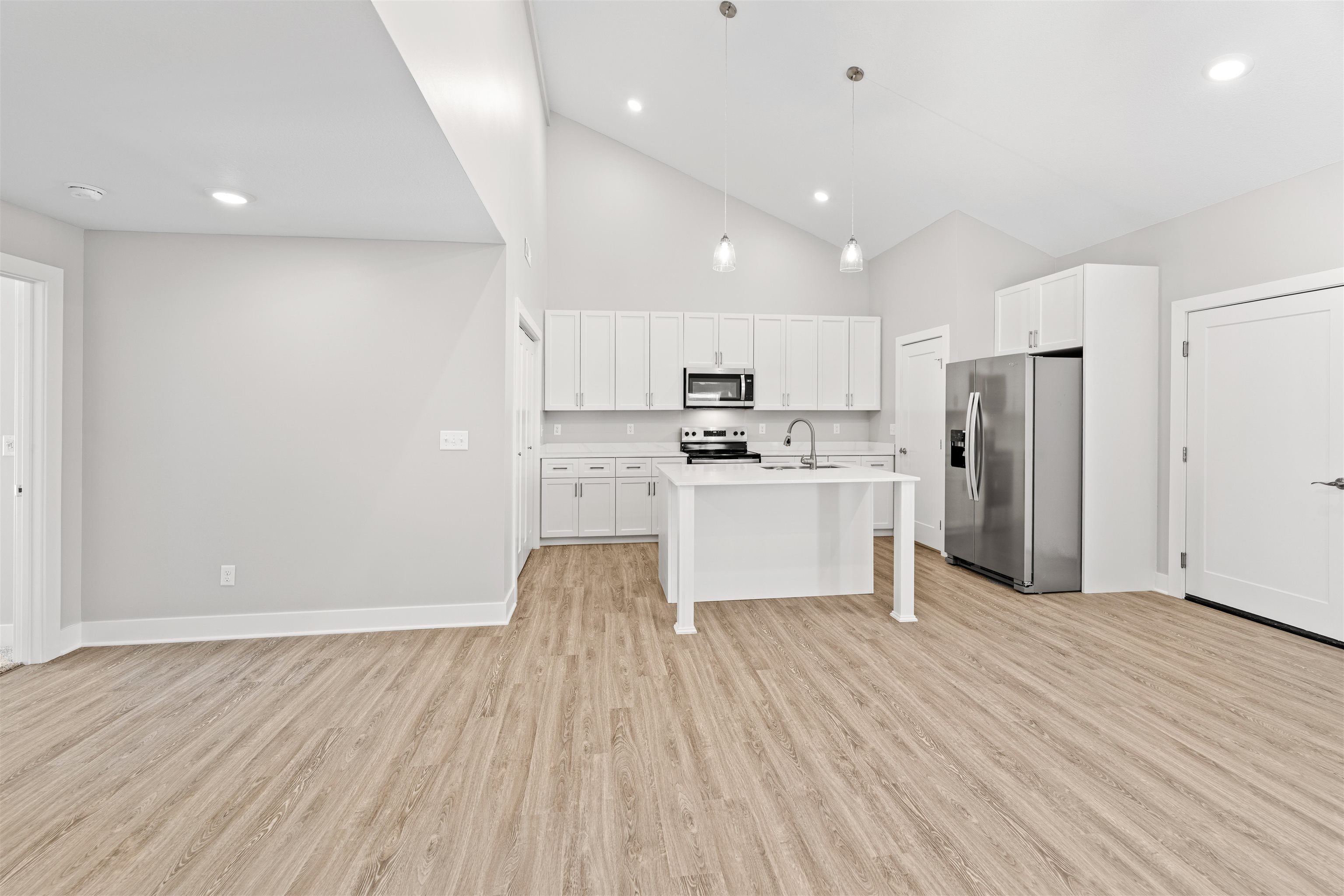 2732 Tim Rogers Ln Property Photo 5
