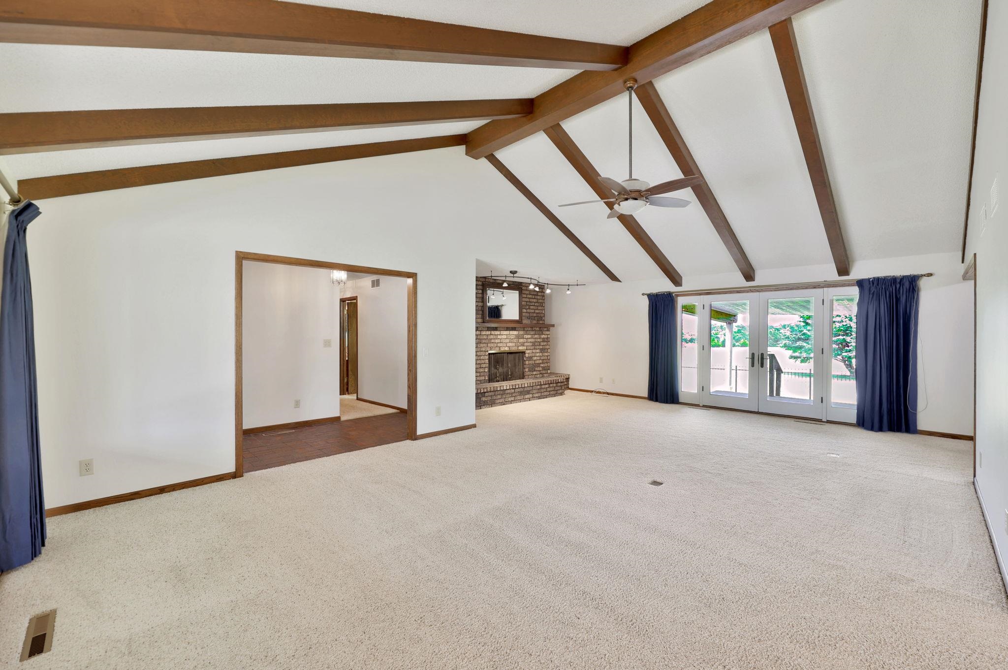 740 Fairway Ct Property Photo 10