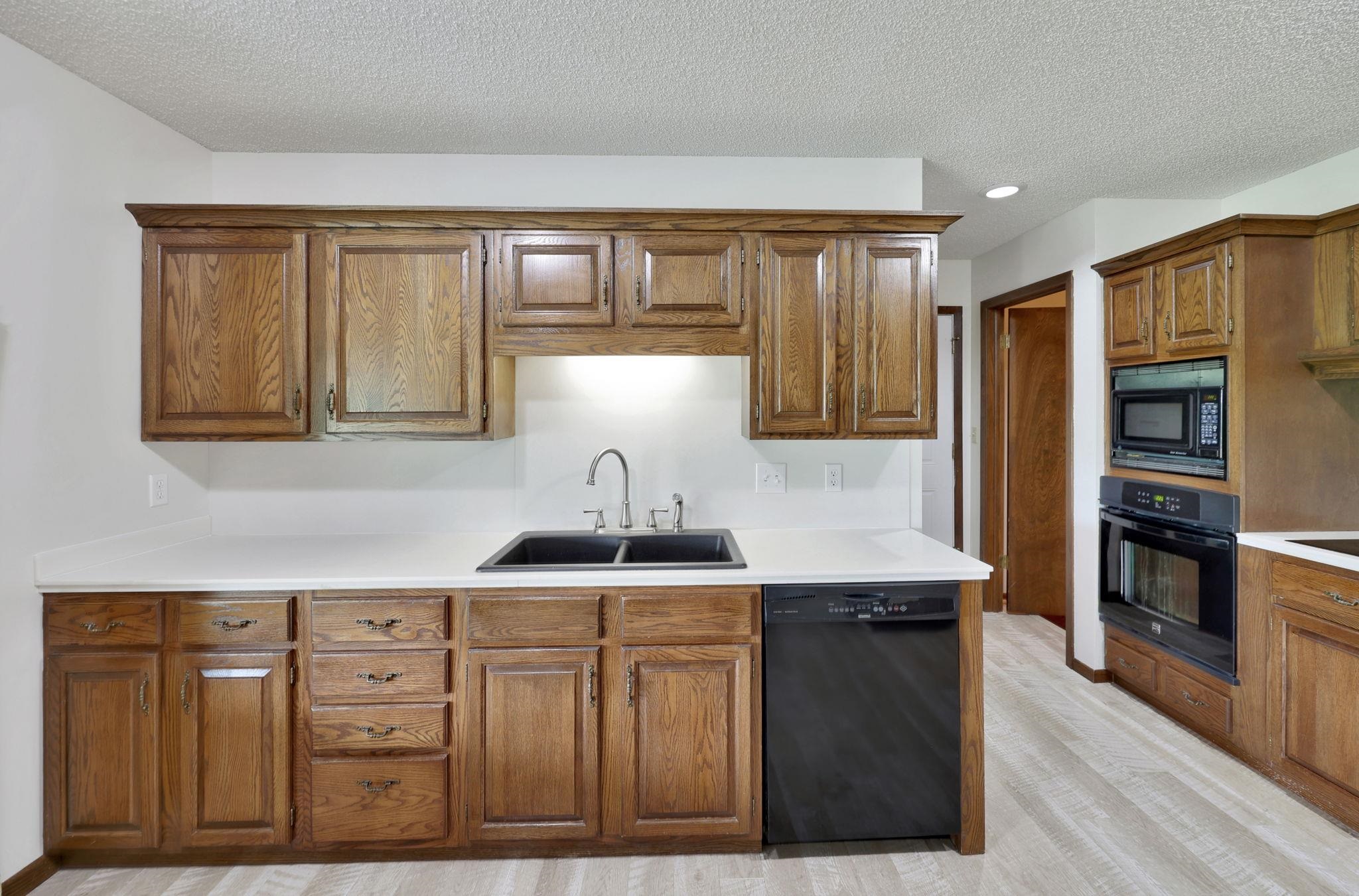 740 Fairway Ct Property Photo 16