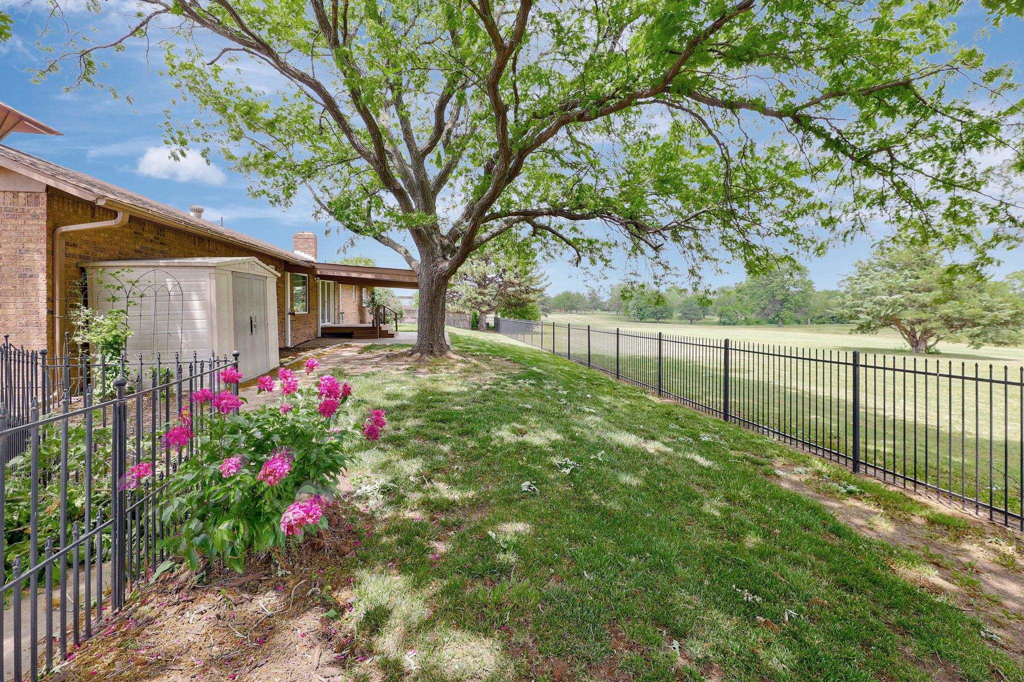 740 Fairway Ct Property Photo 30