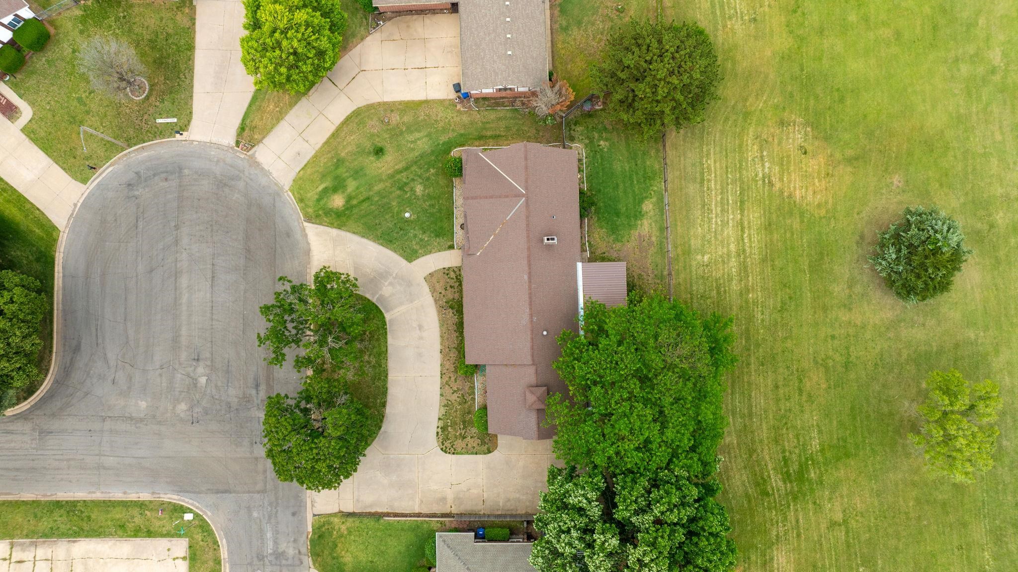 740 Fairway Ct Property Photo 35