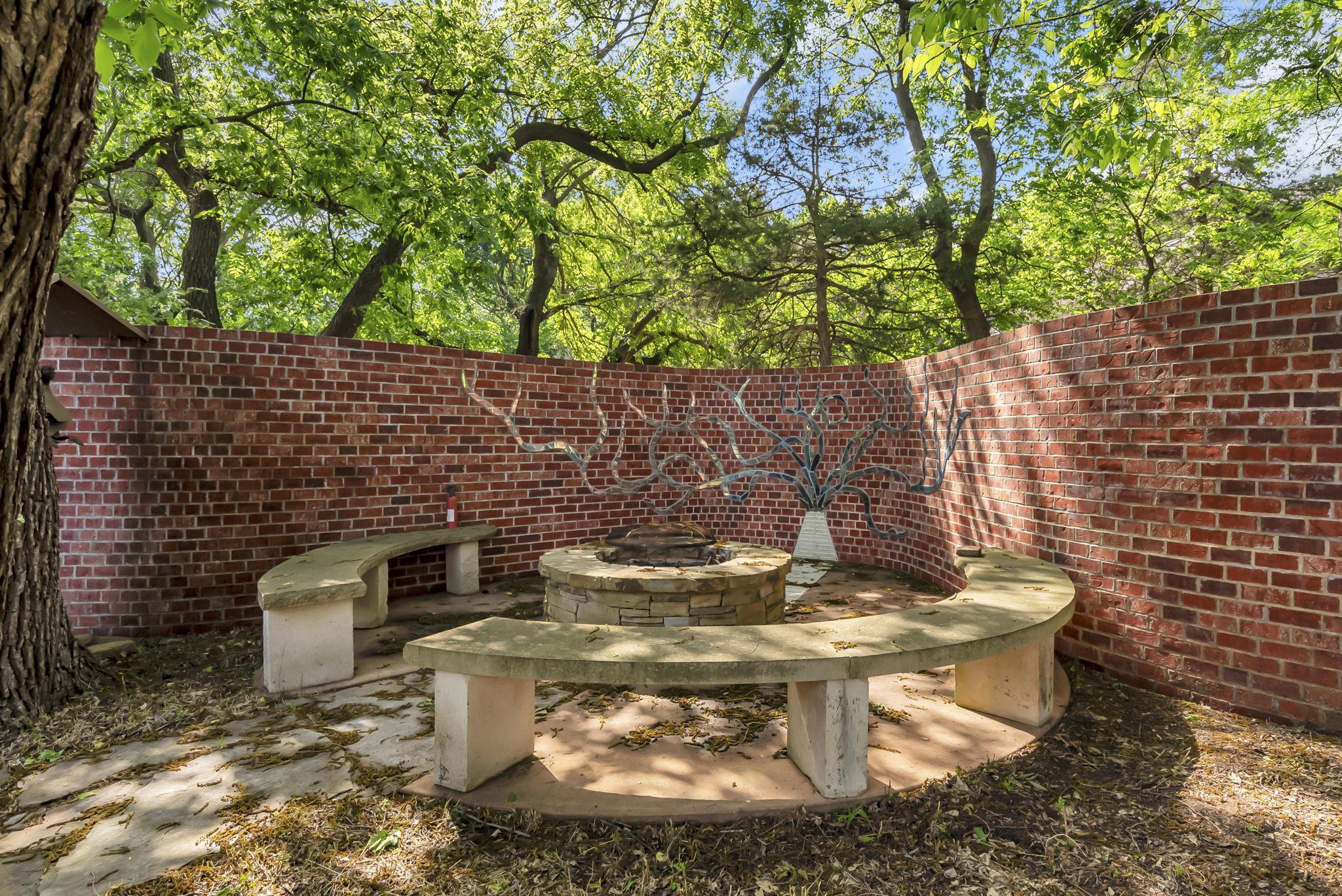 11110 W Central Ave Property Photo 31