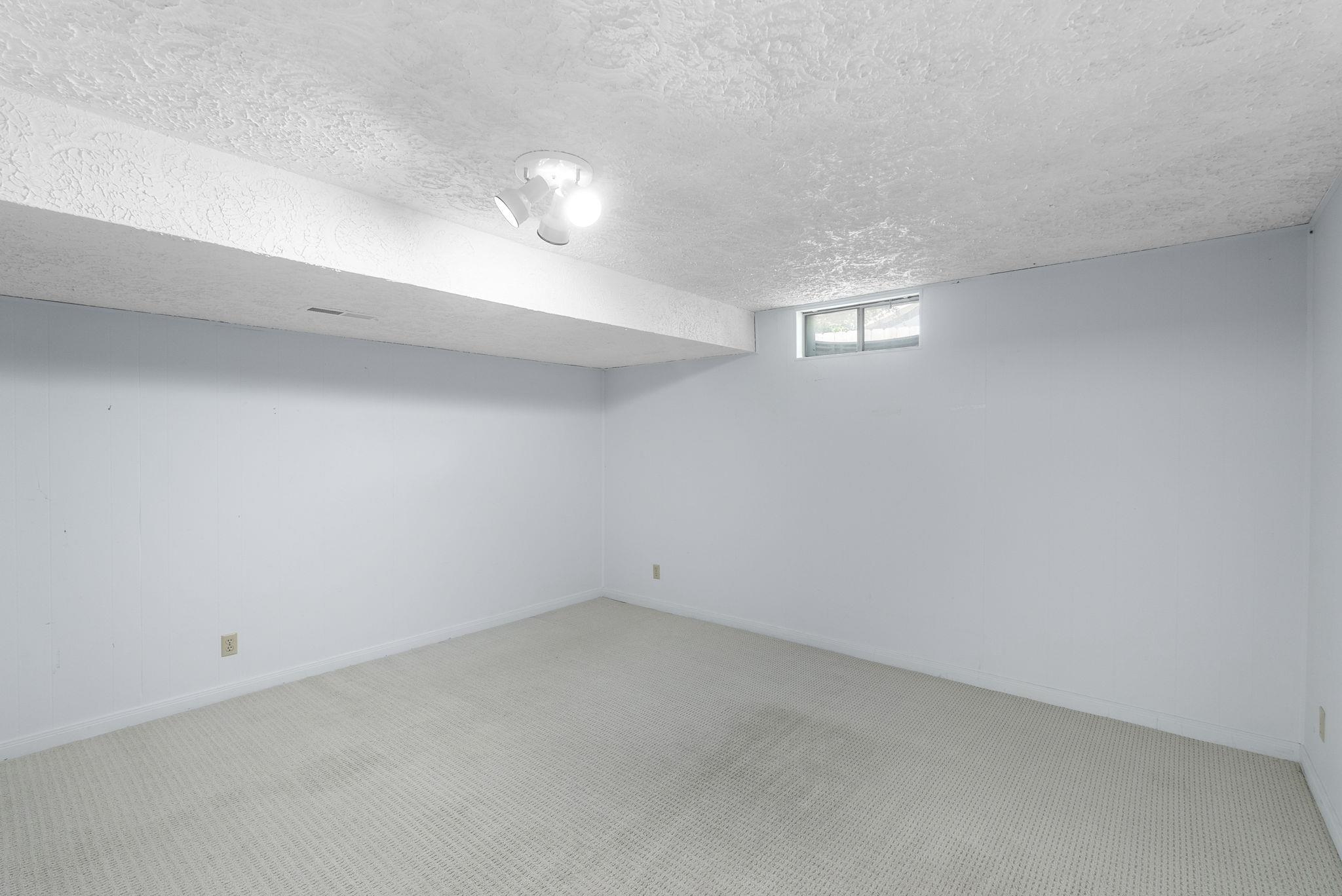 8209 E Brentmoor St Property Photo 25