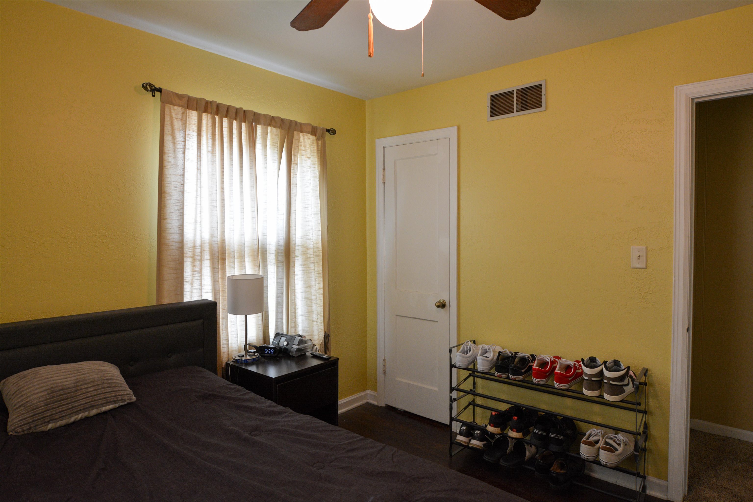 2209 S Ellis Ave. Property Photo 10