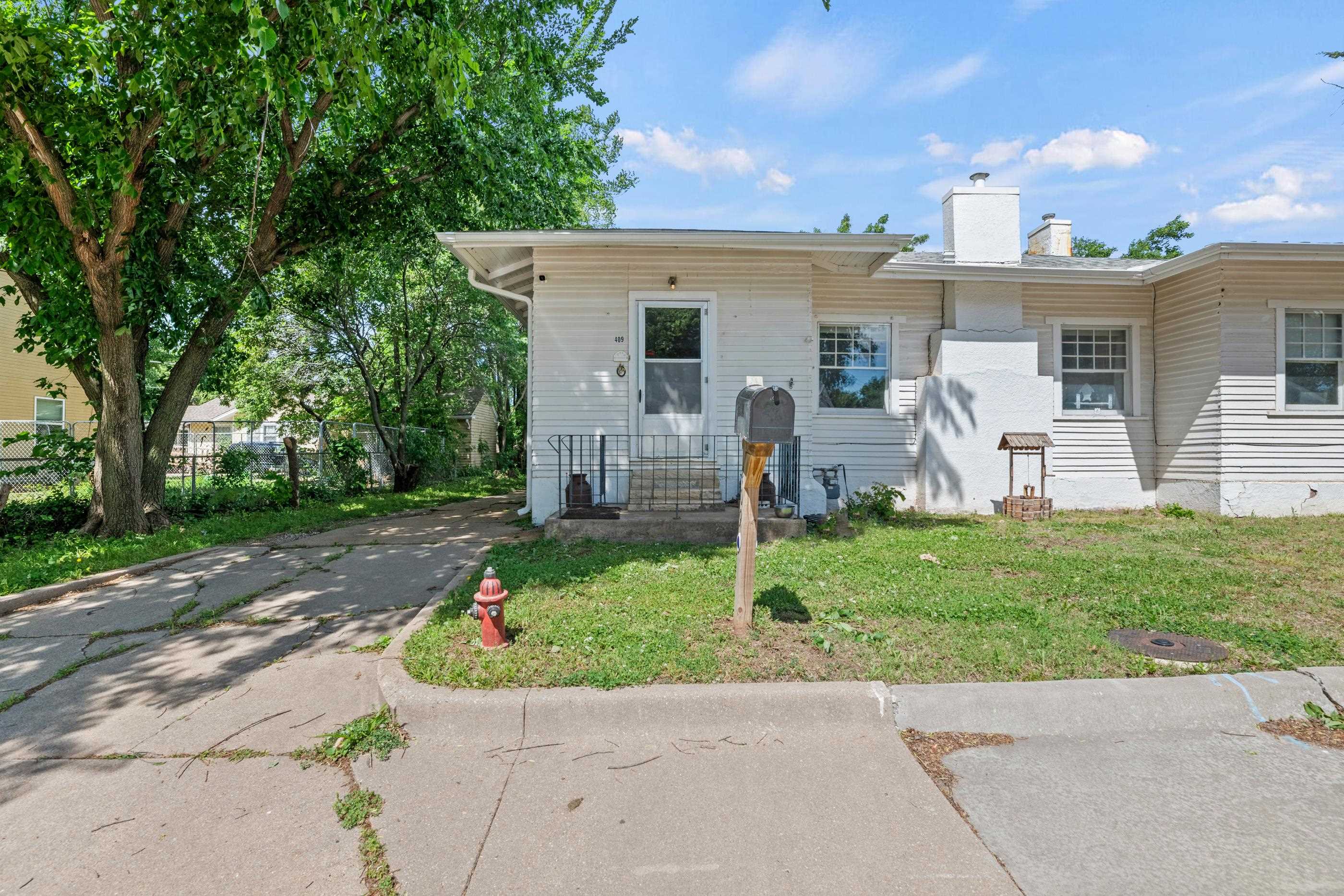 409 Houser Dr Property Photo 1