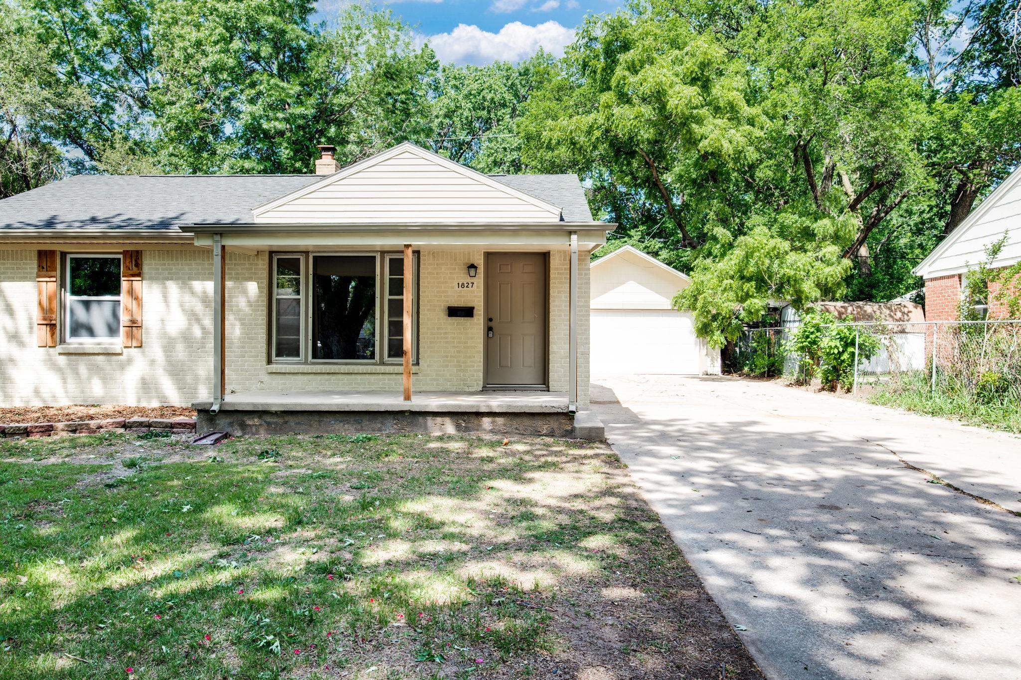 1827 S Battin St Property Photo 2