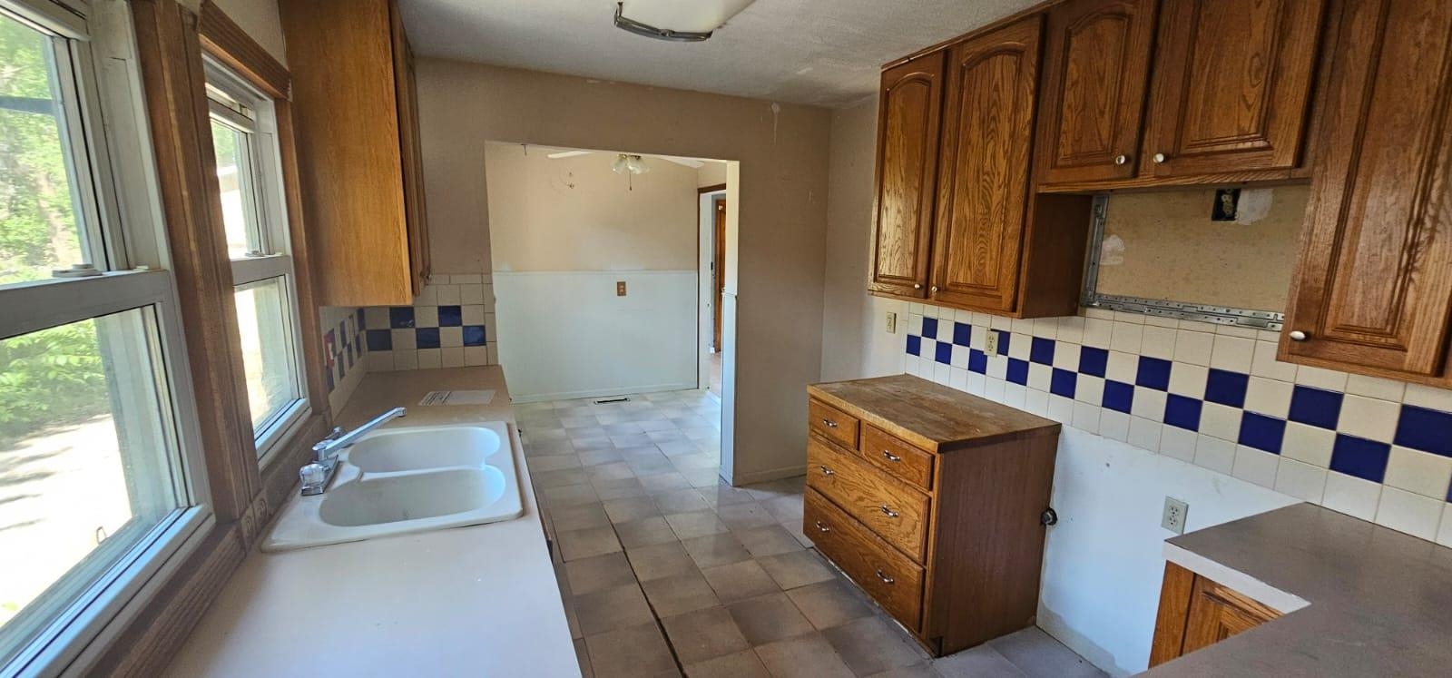 406 N Star St. Property Photo 11