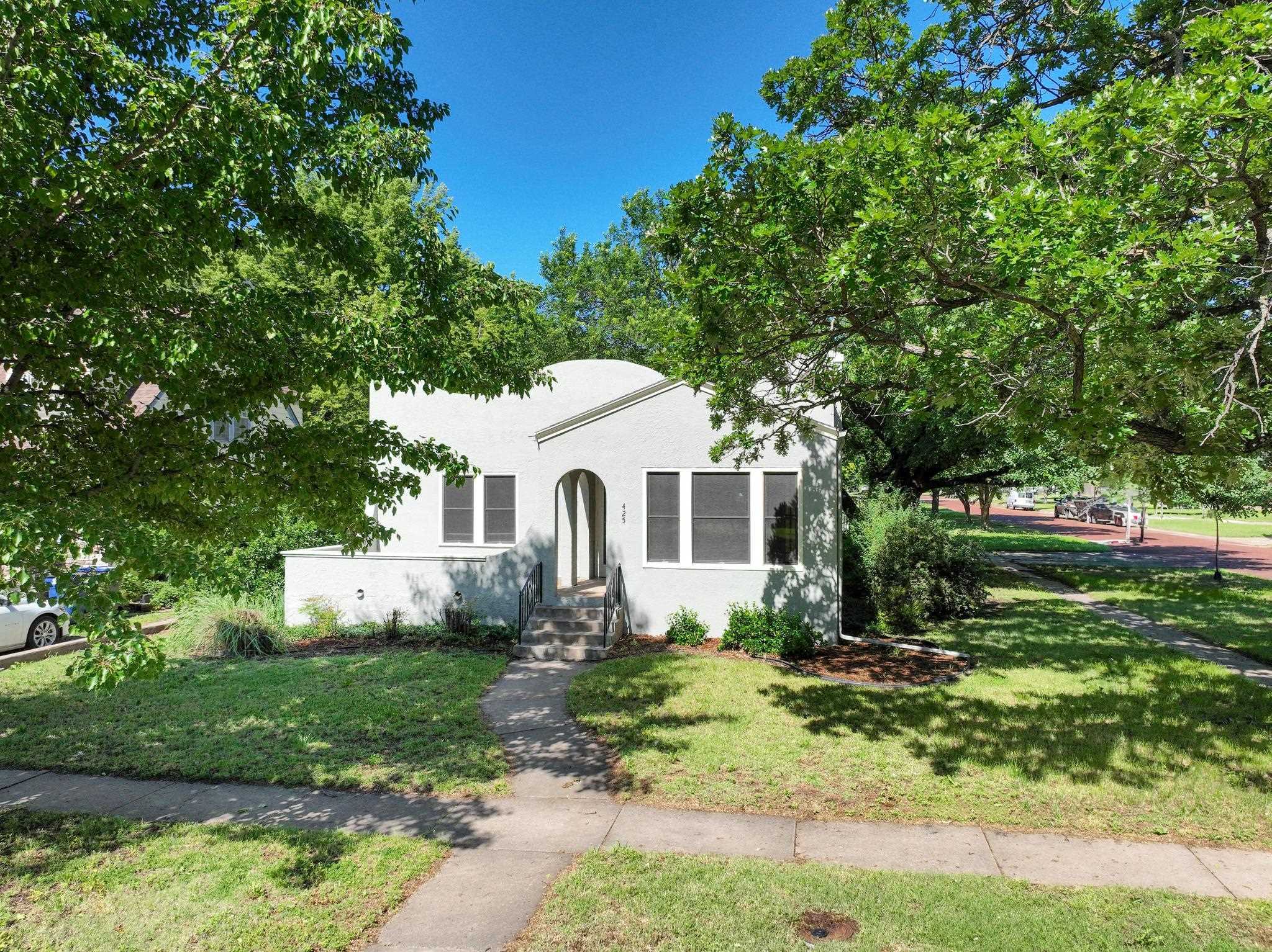 425 N Duncan St Property Photo